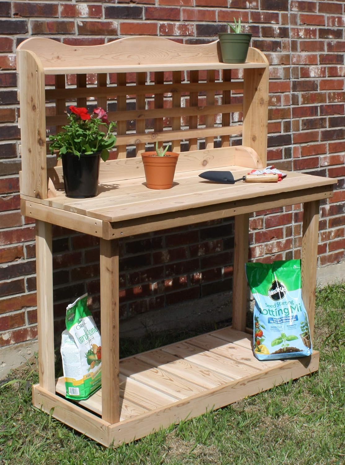 THREE MAN Cedar Decorative Lattice Gardening Potting Bench 4 Foot Natural Garden