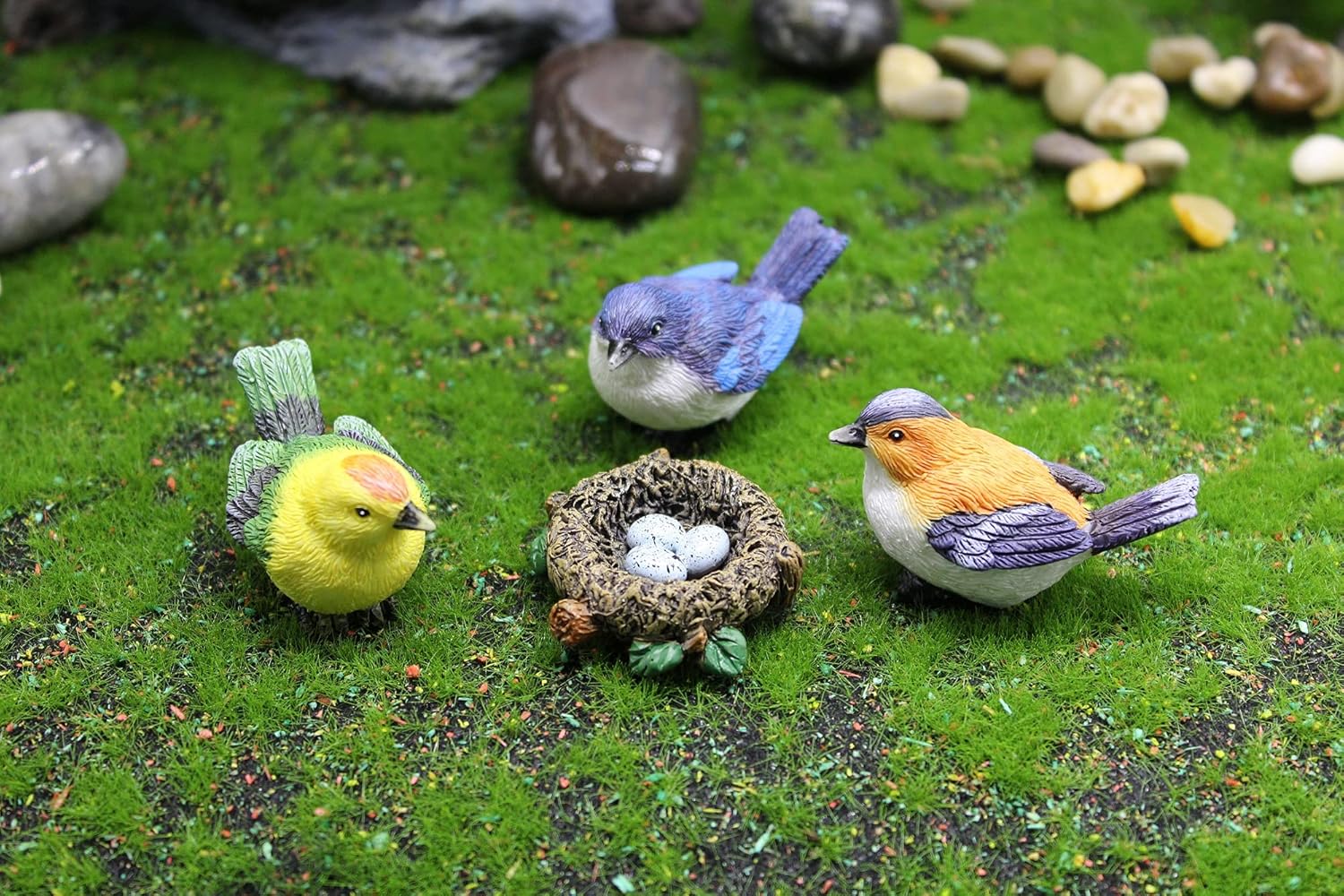 Miniature Bird Decorative Figurines 4 Pcs Mini Animals Resin Bird and Bird's Nest Fairy Garden Miniature Moss Landscape DIY Terrarium Crafts Ornament Accessories for Home Decor