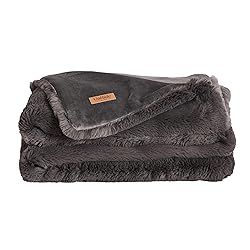 UnHide Marshmallow - Faux Fur Blanket - Heavy
