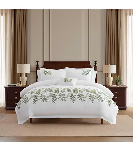 Amazon.com: Martha Stewart - Queen Duvet Cover Set with Shams