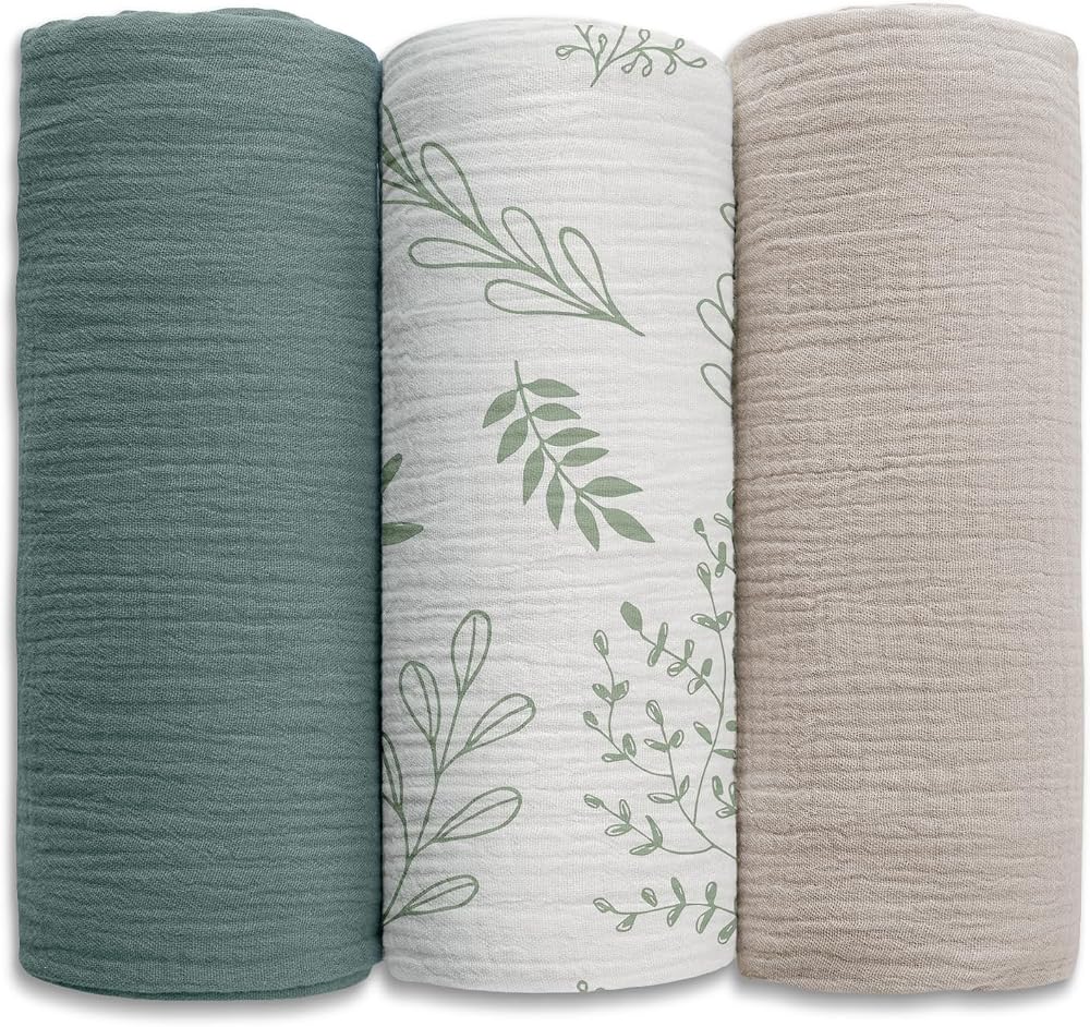 Soarwg Kids Muslin Swaddle Blankets 95x100 cm Pack of 3 Baby Burp Cloths