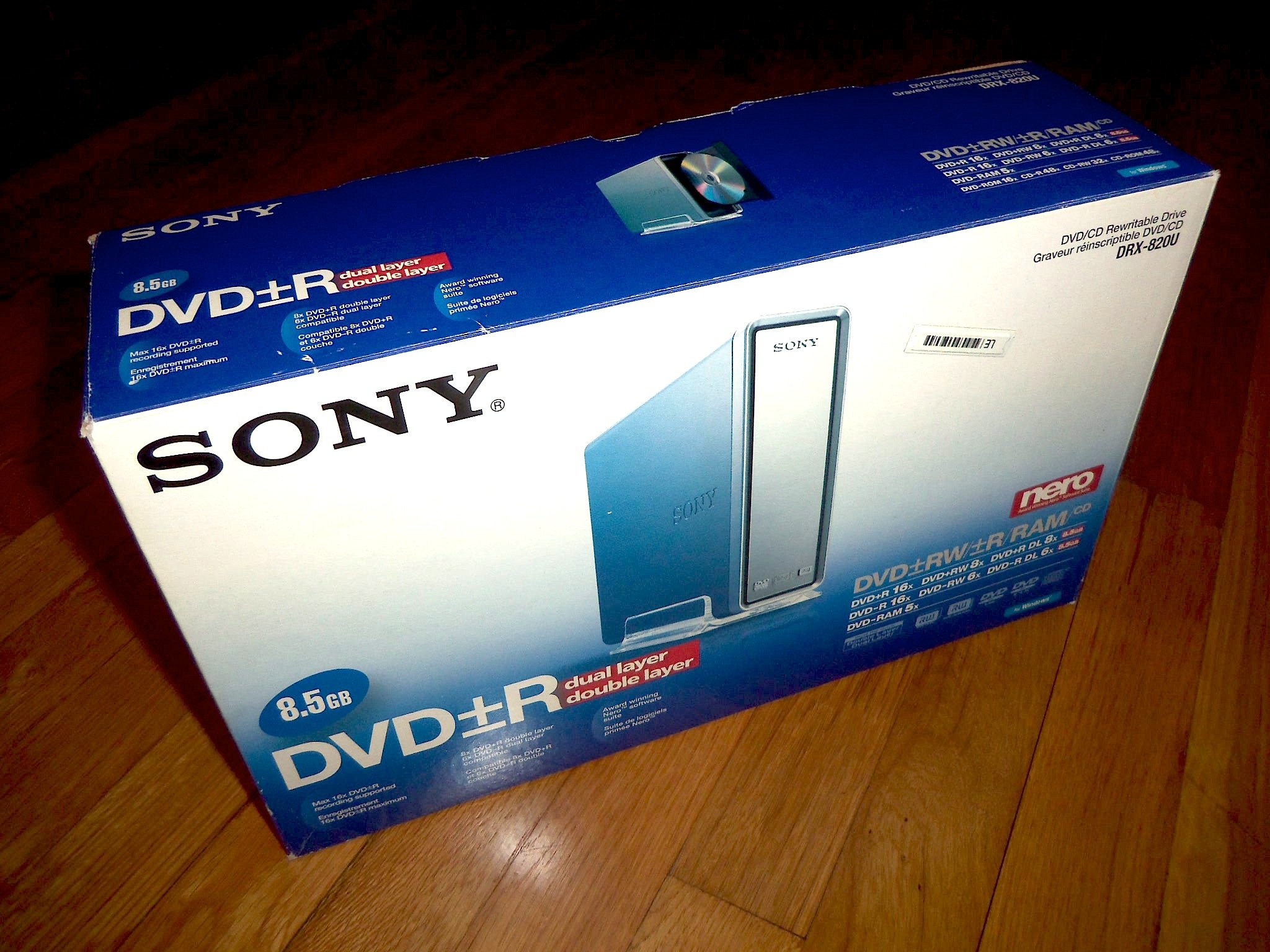Photo 1 of Sony DRX820U External USB 2.0 DVD+R Double Layer/DVD+RW Drive