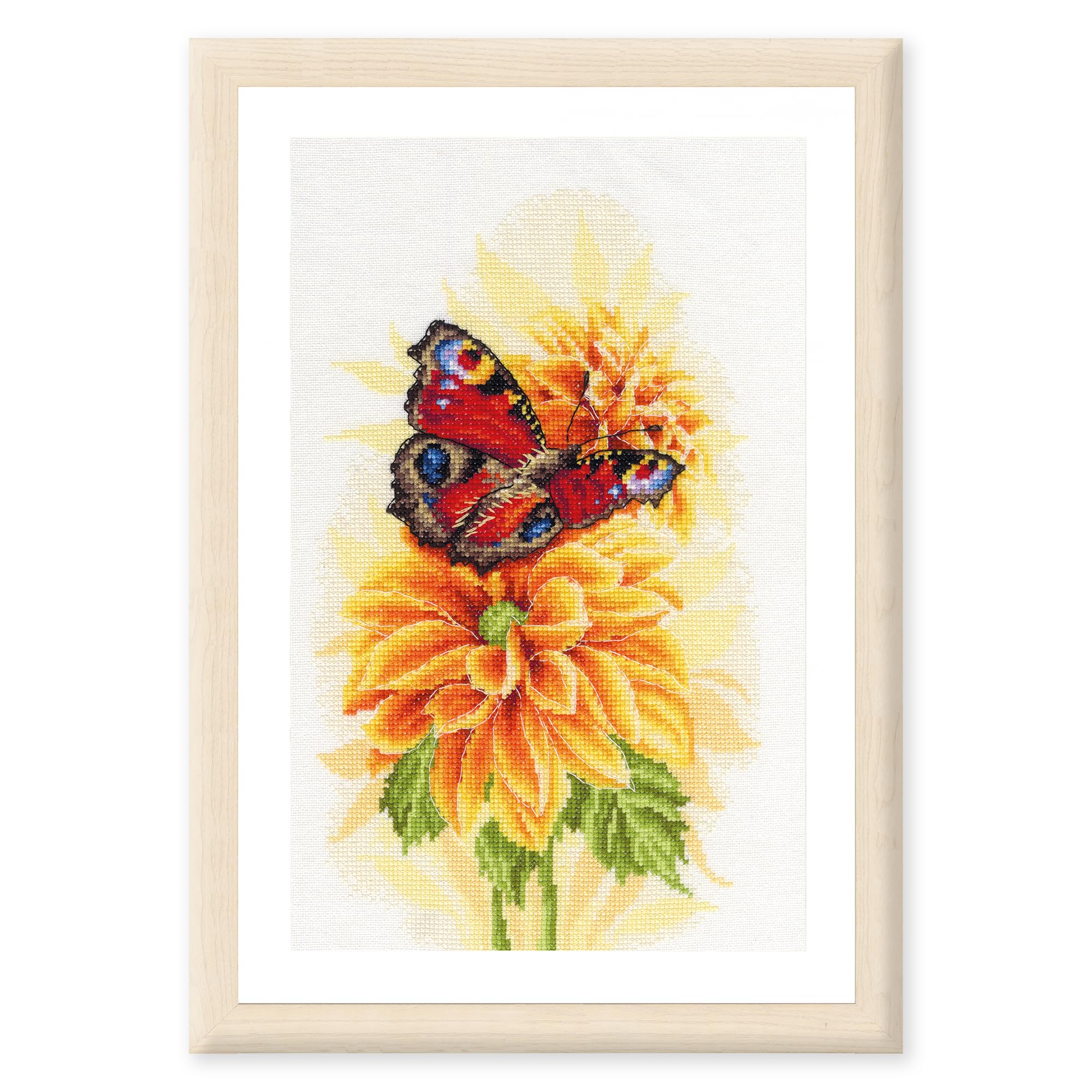 Unbekannt Fluttering Peach Butterfly Aida