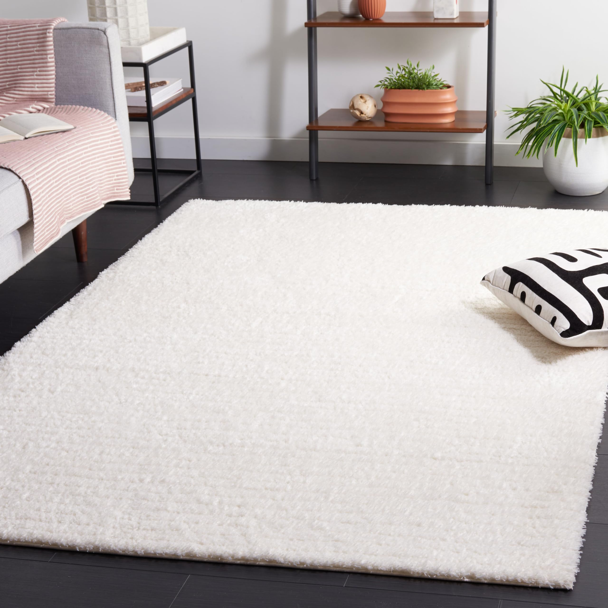 Safavieh Shaggy Rug for Living Room Dining Room Bedroom Tahoe Shag Collection High Pile Cream 3ft x 5ft
