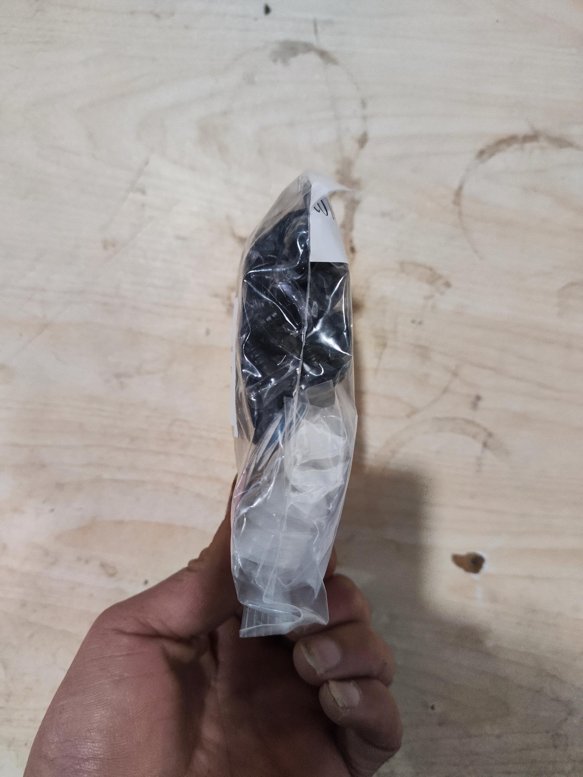 MUCUNNIA 120pcs 16mm 3D Glitter Plastic Safety Eyes for Amigurumi Trapezoid Craft Crochet Doll Eyes with Washers Stuffed Animal Eyes for DIY of Puppet, Bear Plush Animal(6 Colors)