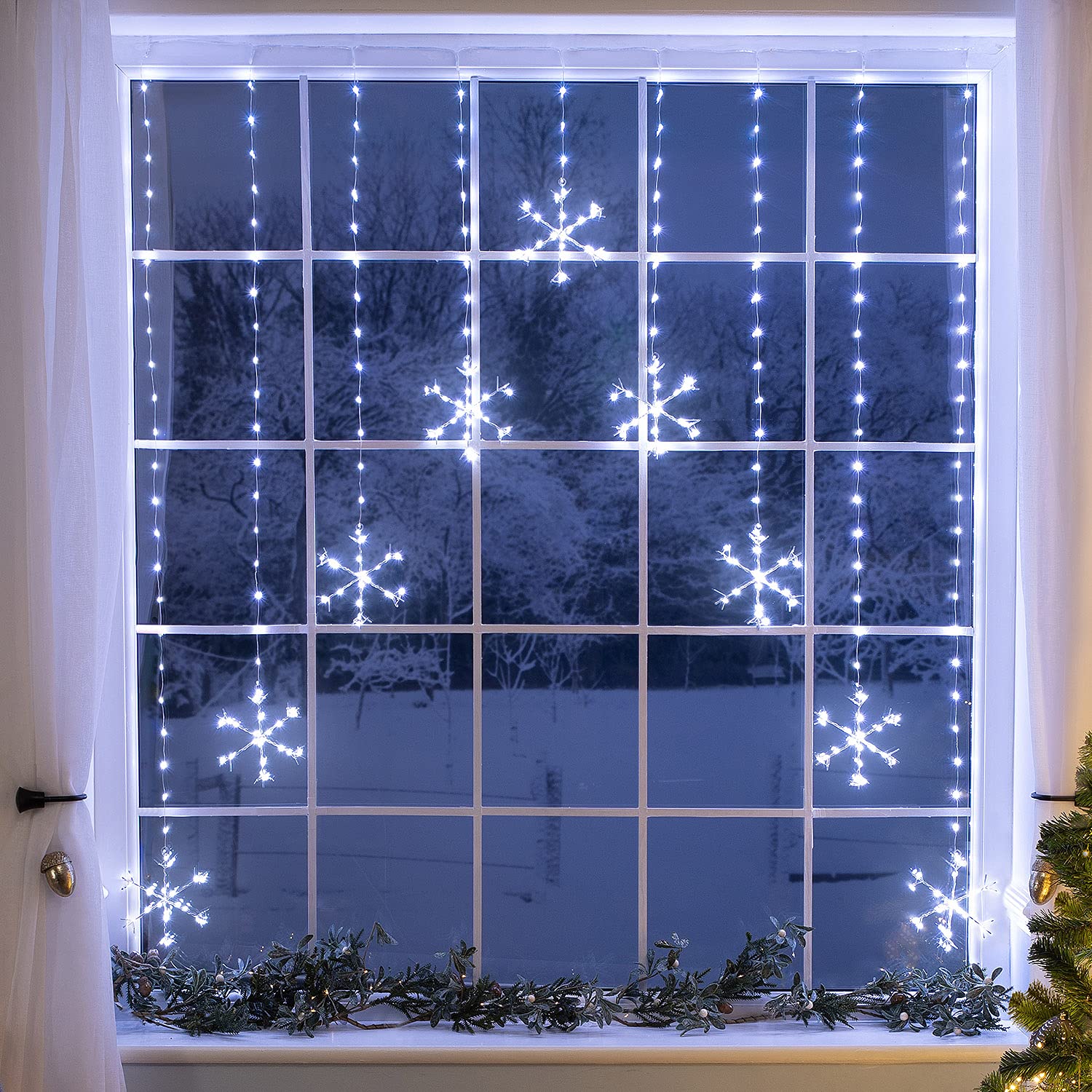 CHRISTOW Christmas Curtain Lights for Windows, 9 Snowflake String Light Decoration, 325 White Micro LEDs, Indoor Outdoor Home Garden Xmas Lighting, Mains Powered with 5m Cable (H1.2m x W1.2m)