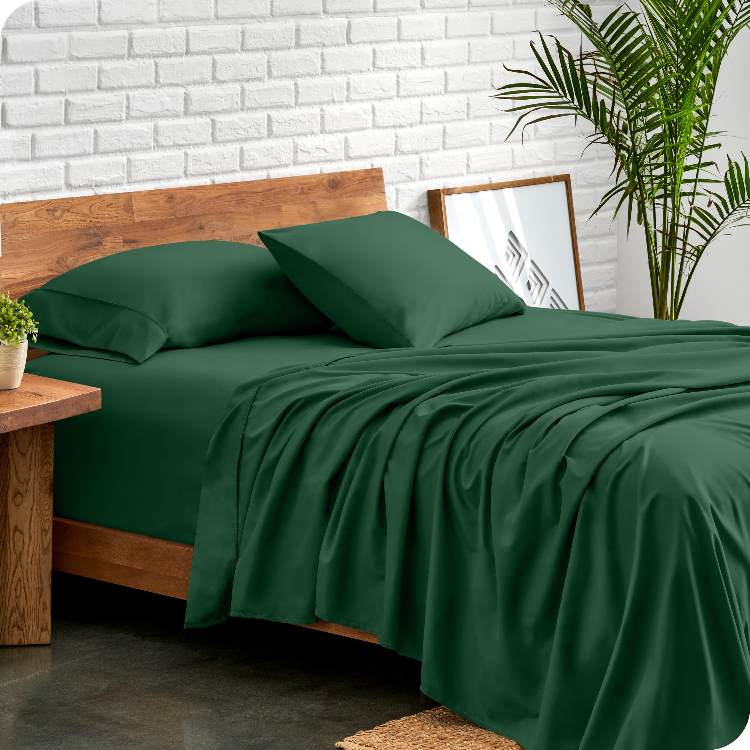 Bare Home Bed Sheet Set Single Size - Premium 1800 Ultra-Soft Hydro-Brushed Microfibre Sheets - Deep Pocket - 3 Piece Set - Fitted Sheet, Flat Sheet, and 1 Pillowcases (Single, Forest Green)