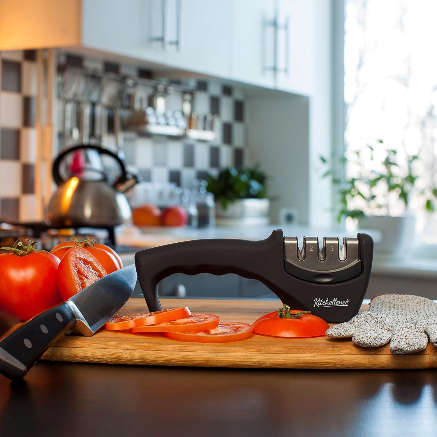 2-in-1 Kitchen Knife Accessories: 3-Stage Knife Sharpener Helps Repair, Restore and Polish Blades and Cut-Resistant Glove: Kitchen & Dining
