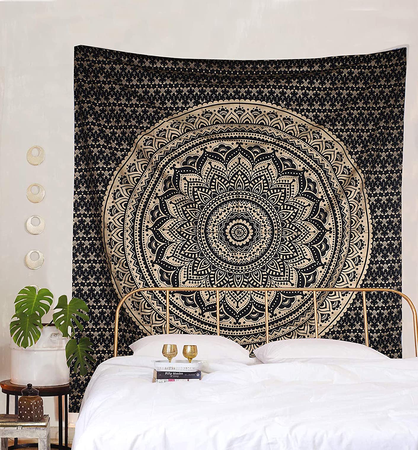 raajsee Mandala Tapestry, Boho Wall Decoration, Black Gold Aesthetic Room Décor, Wall Tapestry, Psychedelic Wall Hanging, Medium (52x60 Inches / 132x152 Cms)