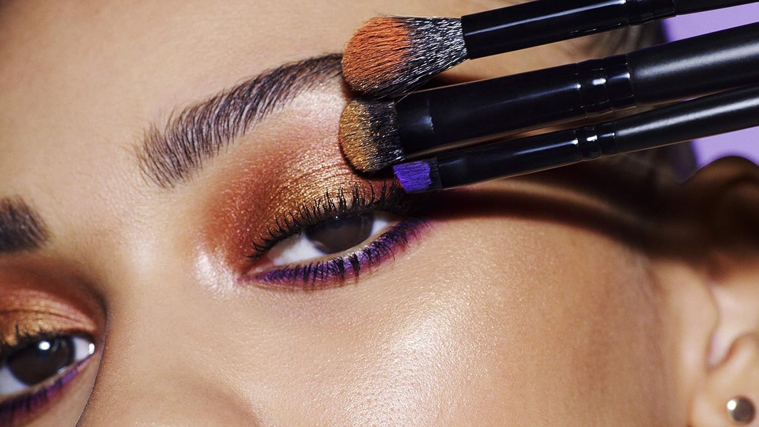 e.l.f. Fluffy Eye Blender Brush for Precision Application, Synthetic: Beauty