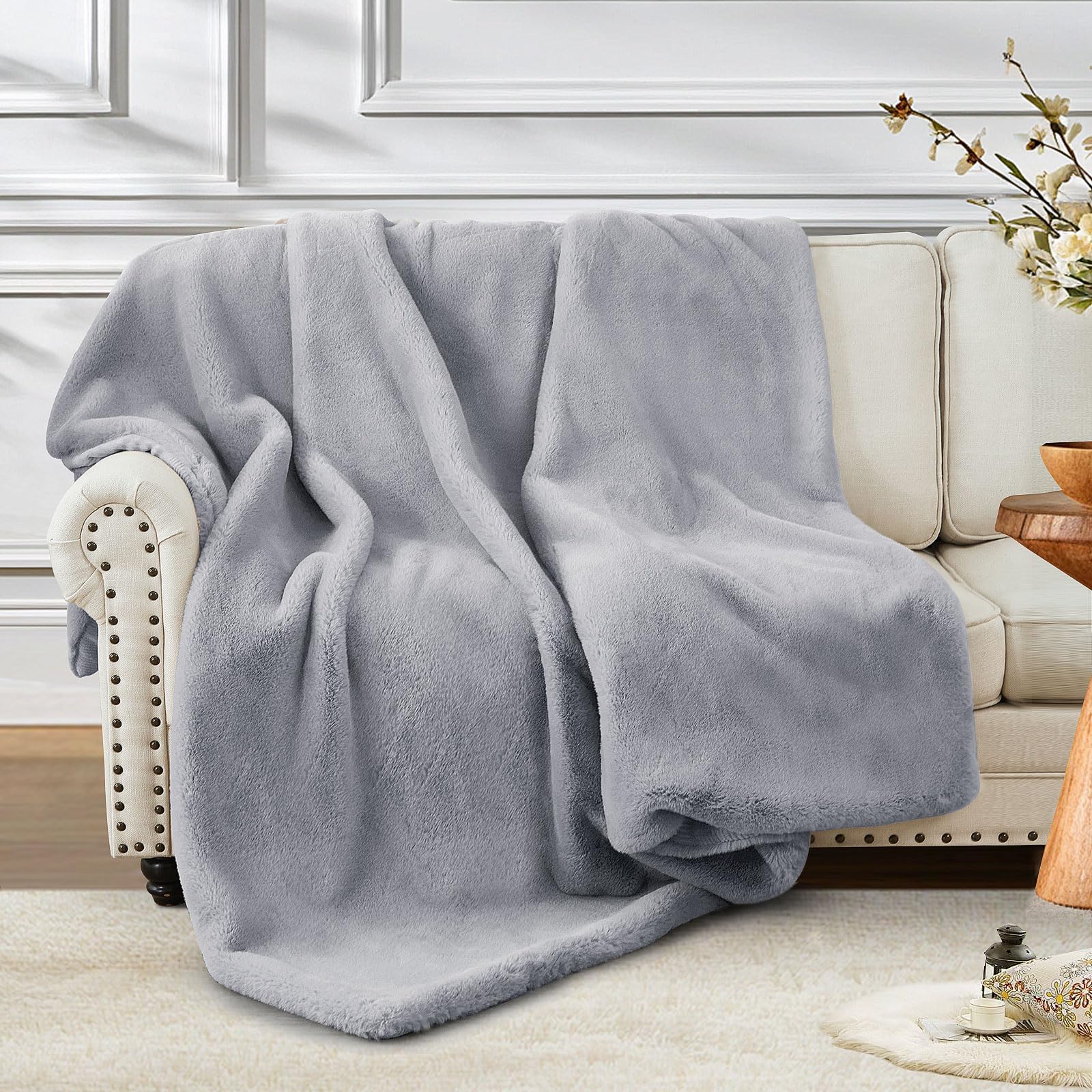 ShowyLive Fluffy Fleece Blanket Sofa Bed Throw Flannel 1000gsm Thick Blanket for Sofa Couch Recliner, Cotton Plush Soft Breathable Washable Throw Blanket for Winter Autumn (Light Gray, 160 * 200cm)
