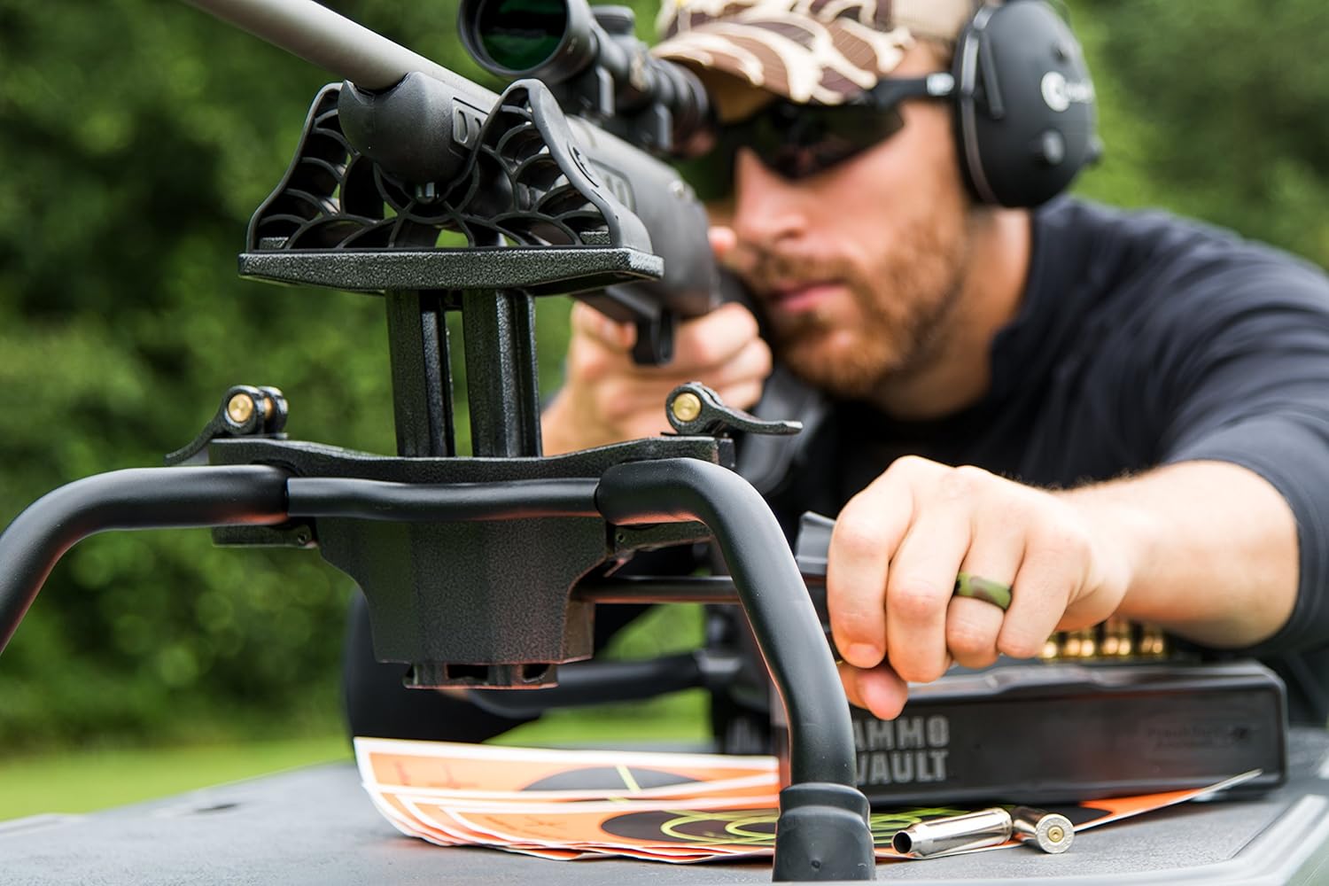 Caldwell Stinger Adjustable Ambidextrous Rifle Shooting Rest for Outdoor Range : Sports & Outdoors