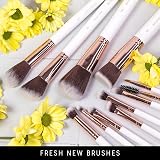 Niré Beauty 15-Piece Vegan Makeup Brush Set with Case & Accessories view 8