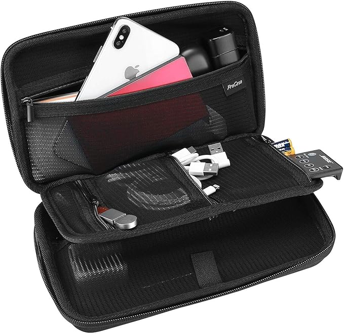 ProCase Estuche Duro de Viaje para Gadget Electrónicos, Bolsa Organizador para Accesorios Cargador Cable Memoria USB Auriculares Adaptador Batería Externa, Funda Rígida con Bolsillo de Malla -Negro