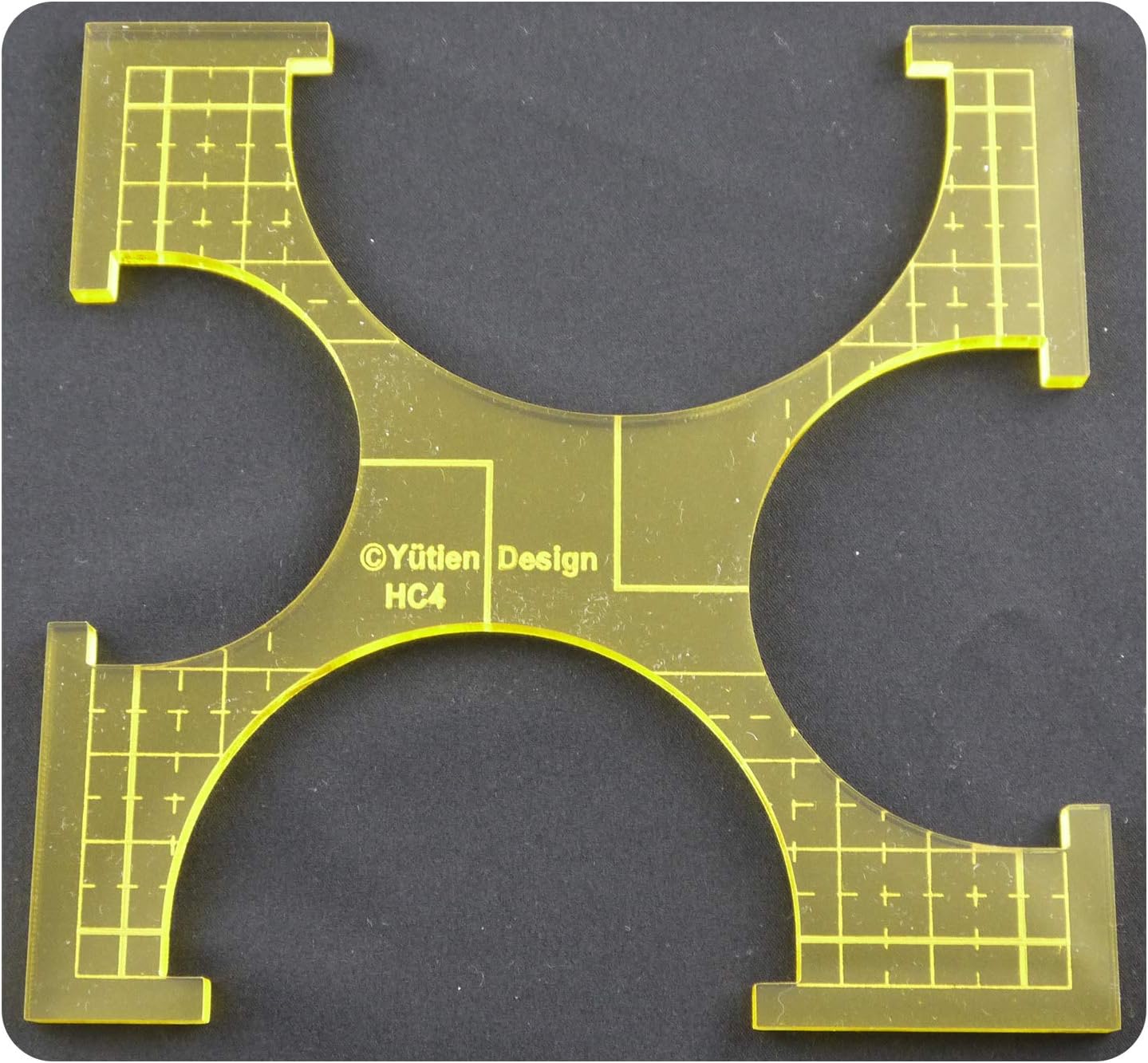 DreamStitch 5mm Acrylic Patchwork Quilting Template Ruler Clamshell for