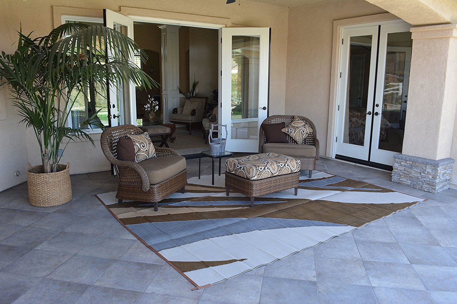Professional EZ Travel Collection Reversible RV Outdoor Rug for Backyards, Beaches, Camping Grounds,