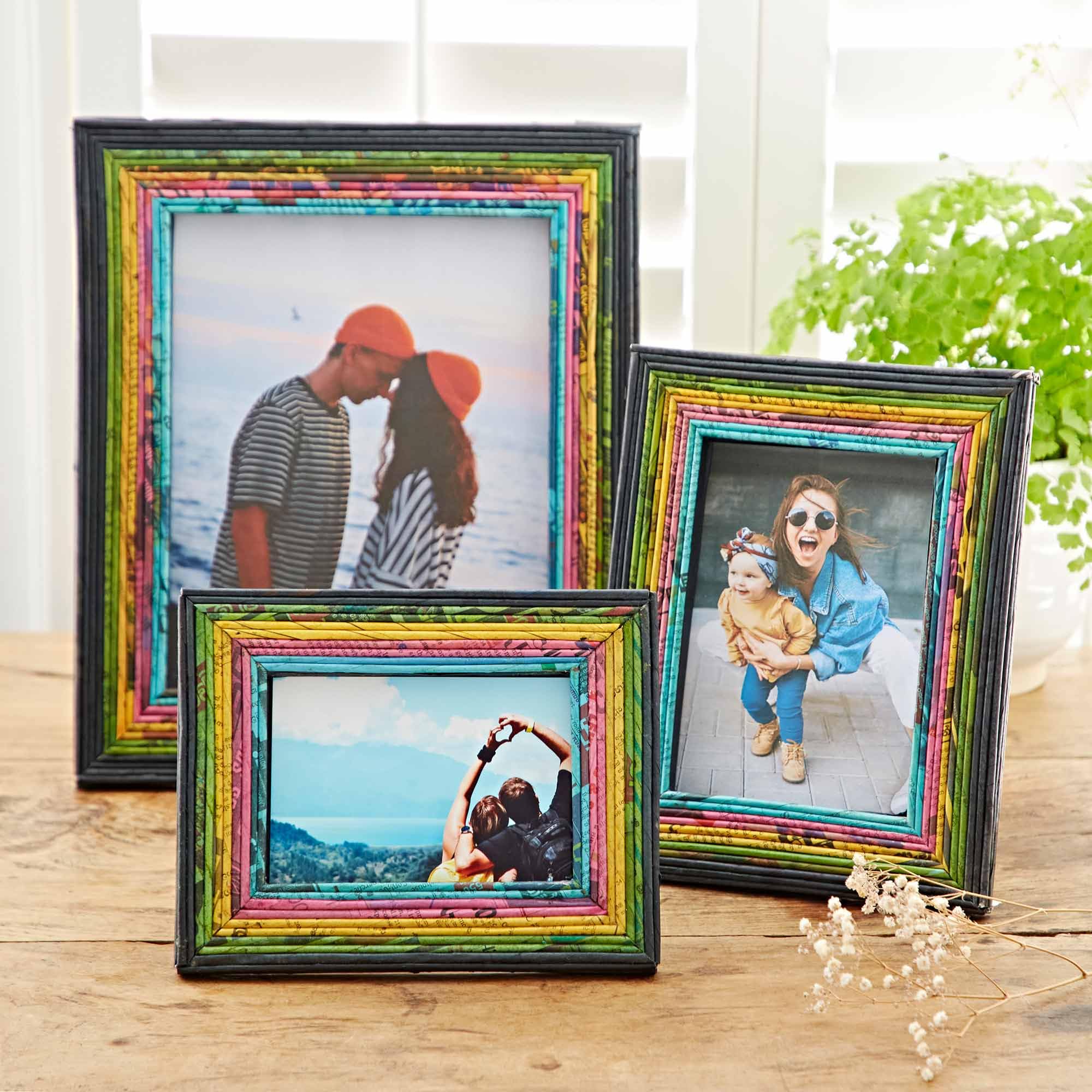 Recycled Newspaper Photo Frame - Navy/Green/Yellow/Pink/Blue | 7 x 5 Inches | Sustainable Picture Frame | Handmade Colourful Frames | Fair Trade Gifts for Men and Women