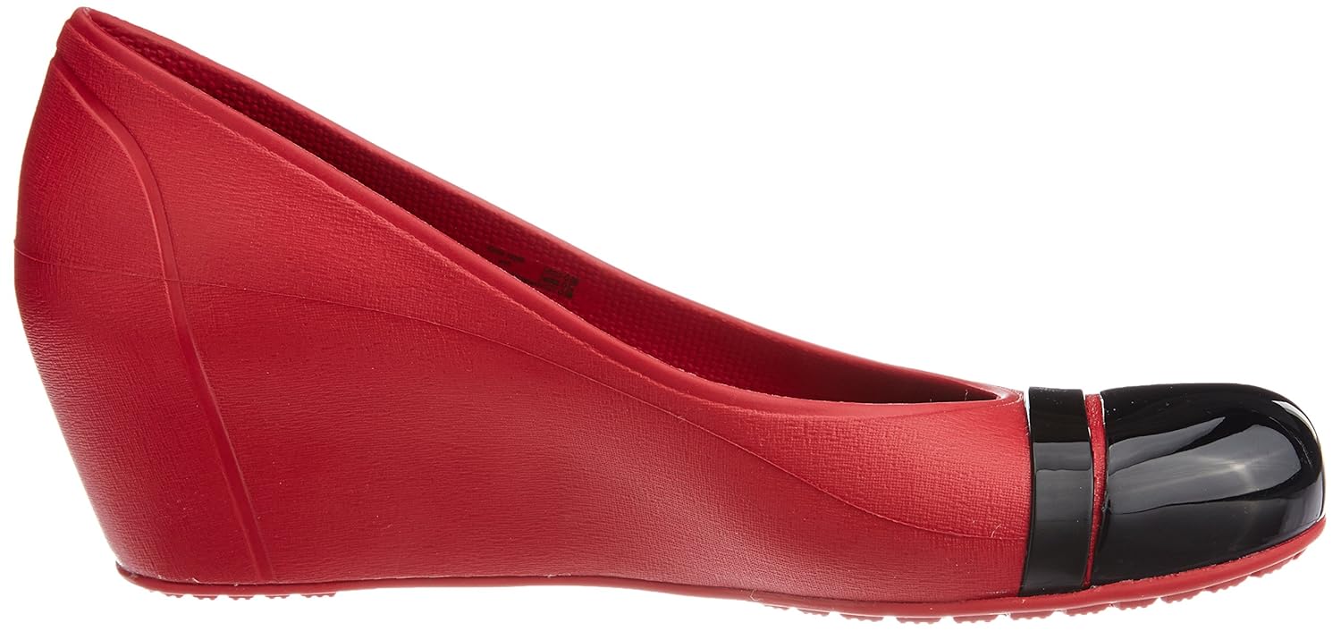 crocs women's cap toe pumps