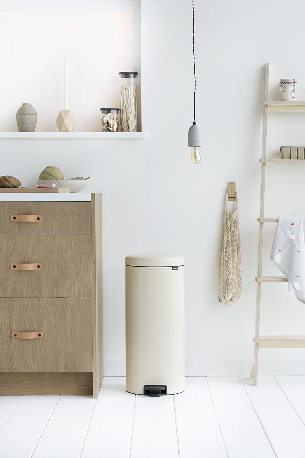 Brabantia NewIcon Pedal Bin 30 L (Almond) Soft-Closure Kitchen Rubbish Bin with Removable Inner Bucket + Free Bin Bags - Image 5