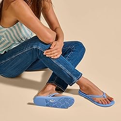 OLUKAI Aka Women's Beach Sandals, Water-Friendly