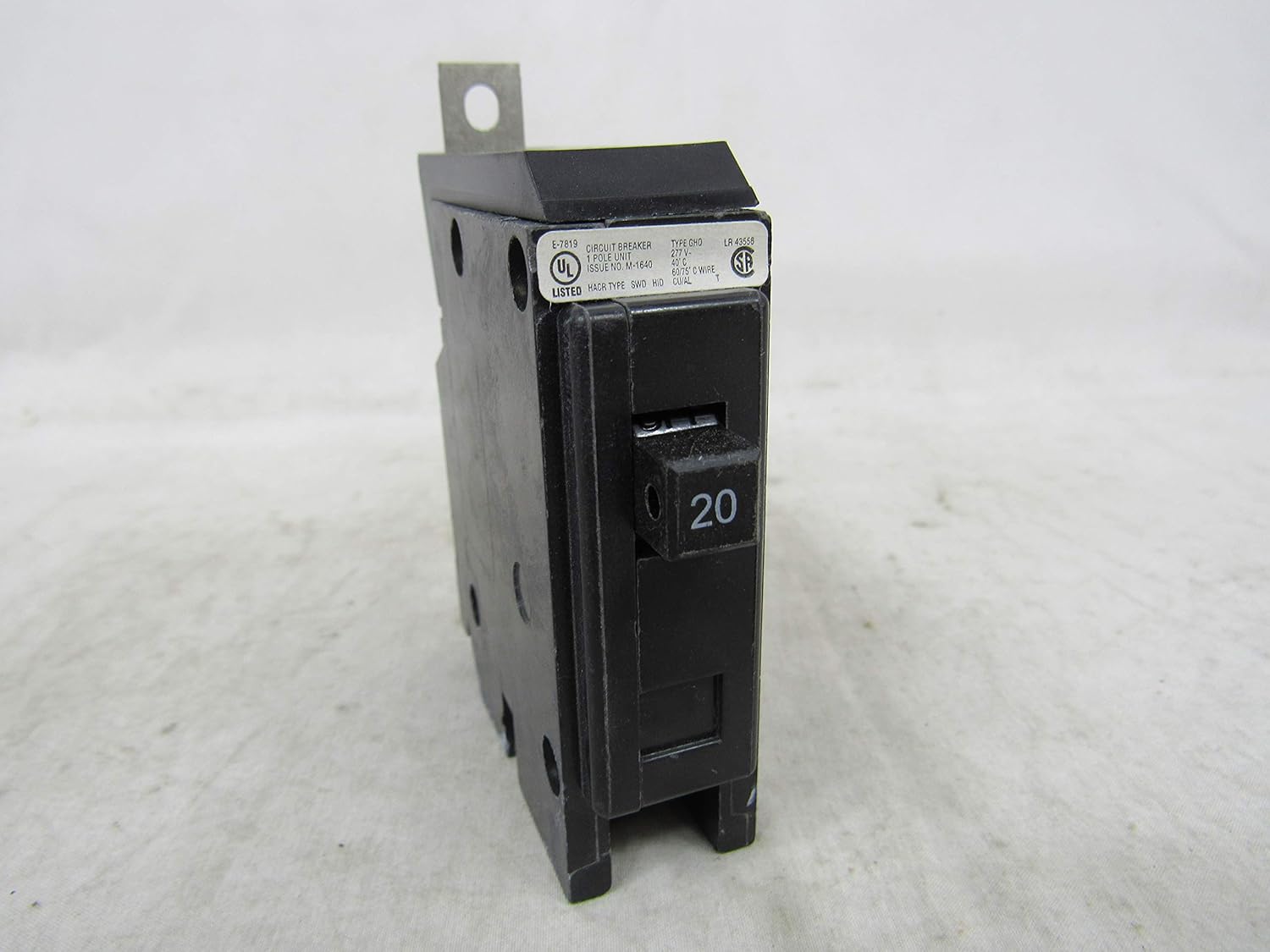GHQ1020 - Thermal Magnetic Circuit Breaker, G-Frame, Ghq Series, 277 VAC, 20 A, 1 Pole, DIN Rail, Panel - Circuit Breakers - 