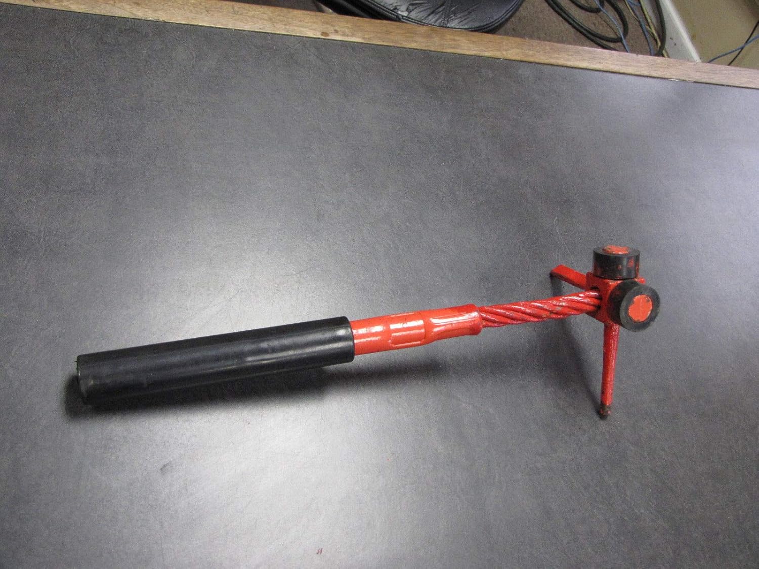 OKSLO Romac Bucket Tooth PIN Removal Tool with a 3/8