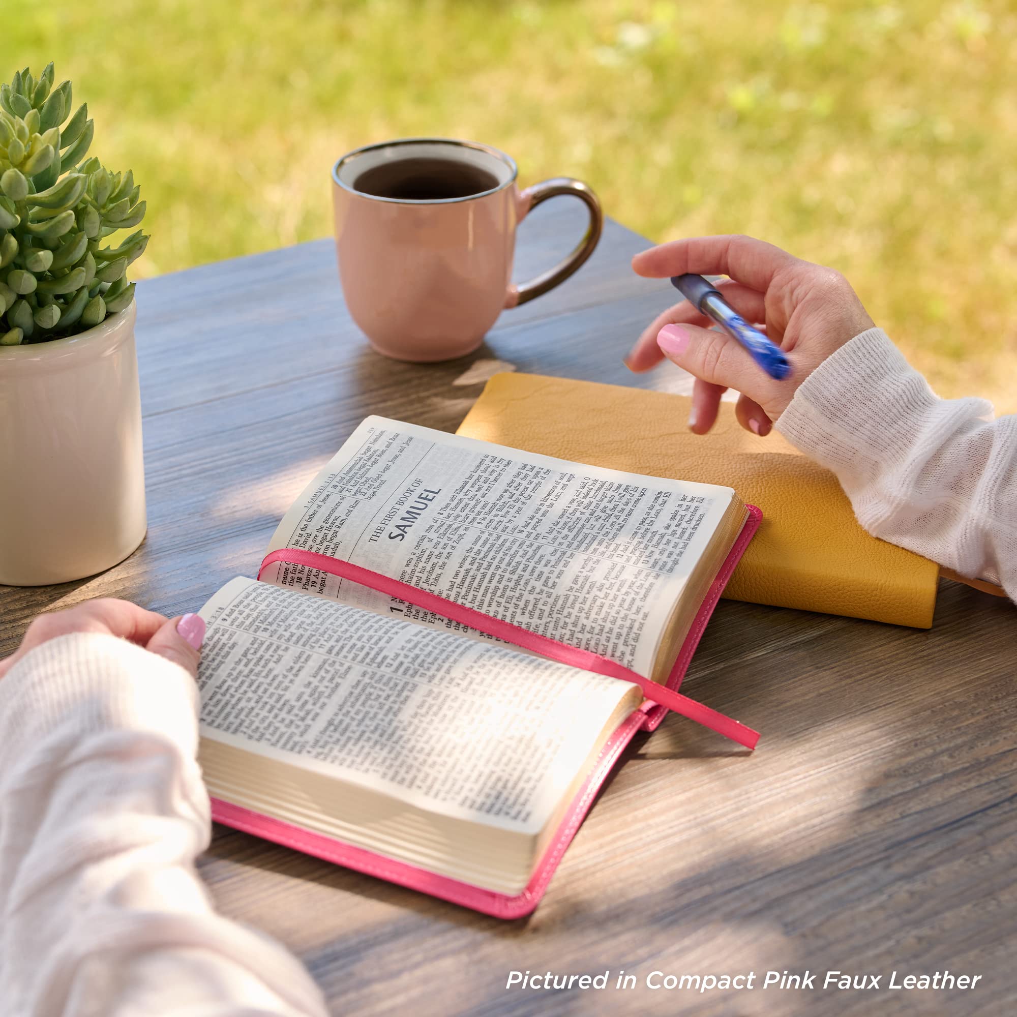 KJV Holy Bible, Compact Faux Leather Red Letter Edition - Ribbon Marker, King James Version, Pink (KJV Compact Editions) KJV Holy Bible, Compact Faux Leather Red Letter Edition - Ribbon Marker, King James Version, Pink (KJV Compact Editions) Imitation Leather