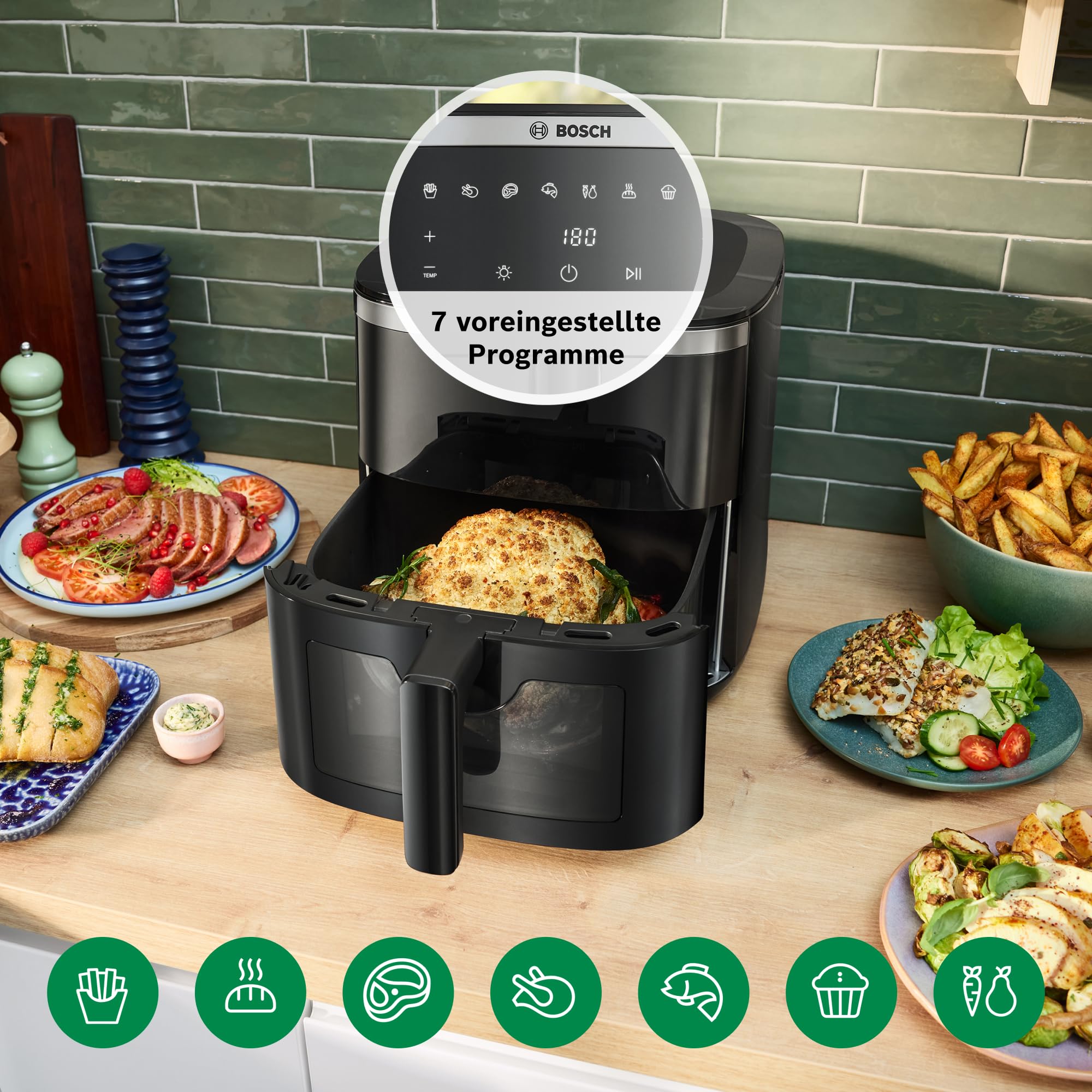 Bosch Heißluftfritteuse Serie 6, XXL 7,2 L Fassungsvermögen, 7 voreingestellte Programme, beleuchtetes Sichtfenster, bis zu 65% schnelleres Kochen, AirFryer in Schwarz, MAF671B0 6