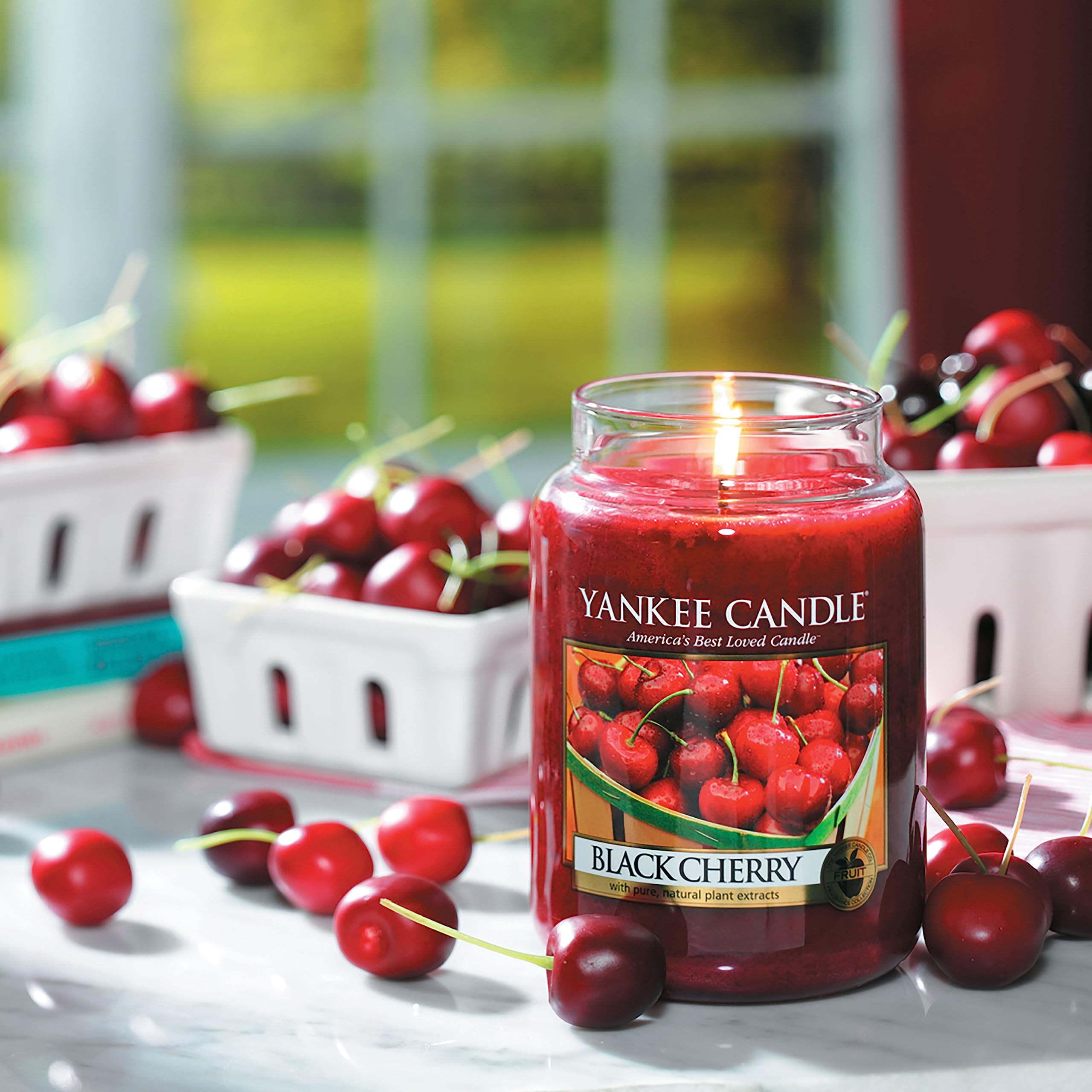Yankee Candle Scented Candle | Black Cherry Large Jar | Long Burning Candles: up to 150 Hours | Perfect Mothers Day and Easter Gifts for Women