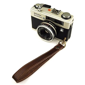 Amazon ヌメ革カメラハンドストラップ チョコ 使い込む程に