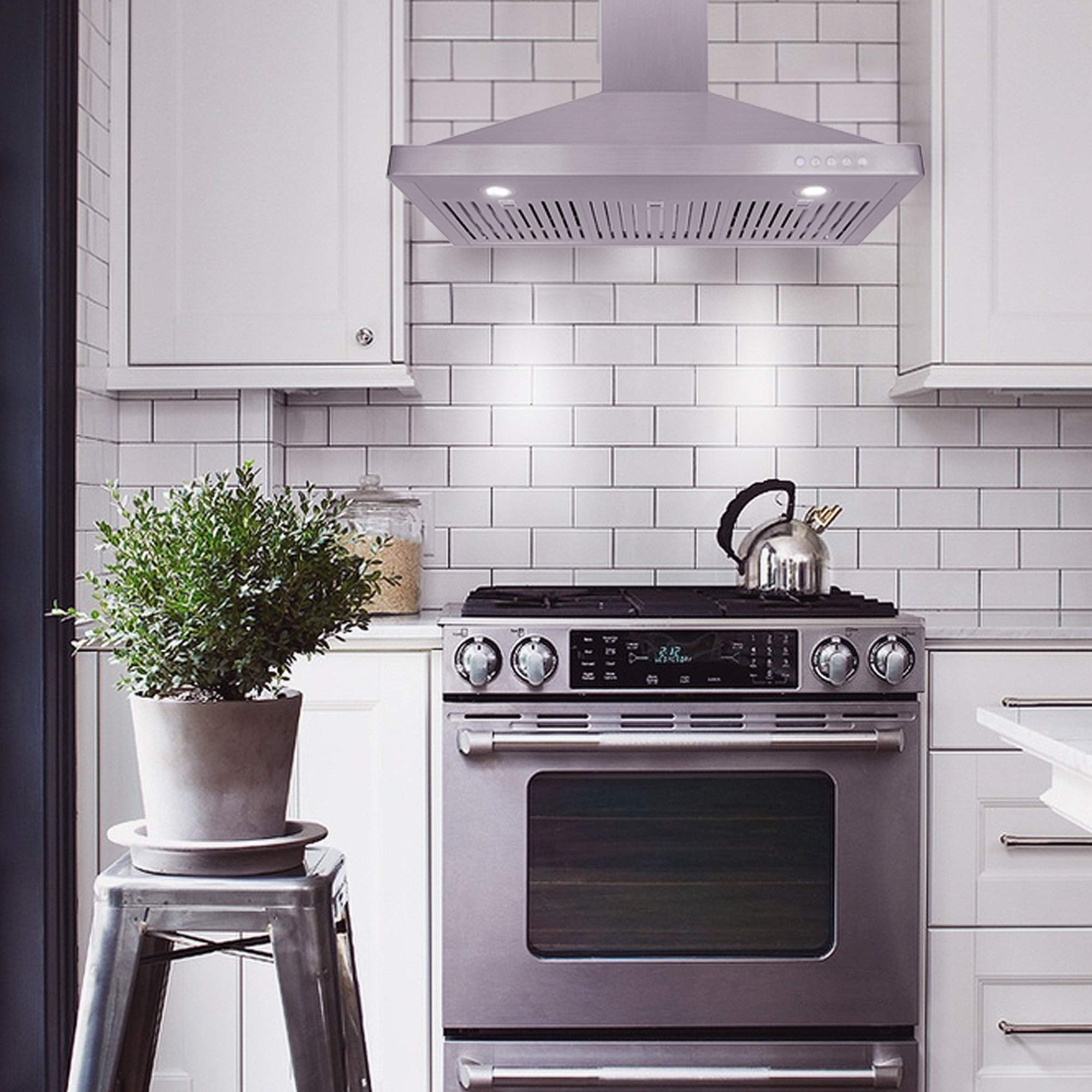 Cosmo 63190 36-in Wall-Mount Range Hood 760-CFM | Ducted / Ductless Convertible Duct , Kitchen Chimney-Style Over Stove Vent LED Light , 3 Speed Exhaust Fan , Permanent Filter ( Stainless Steel )