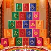 Sabary 30 Pcs Diwali Gift Bags Navratri Indian Pooja Return Gift, 5 Colors | 9 x 7'' Diwali Gift Paper Bags, 5 Designs, for Navratri, Diwali, Housewarming, Haldi, Mehndi Party Favor Supplies
