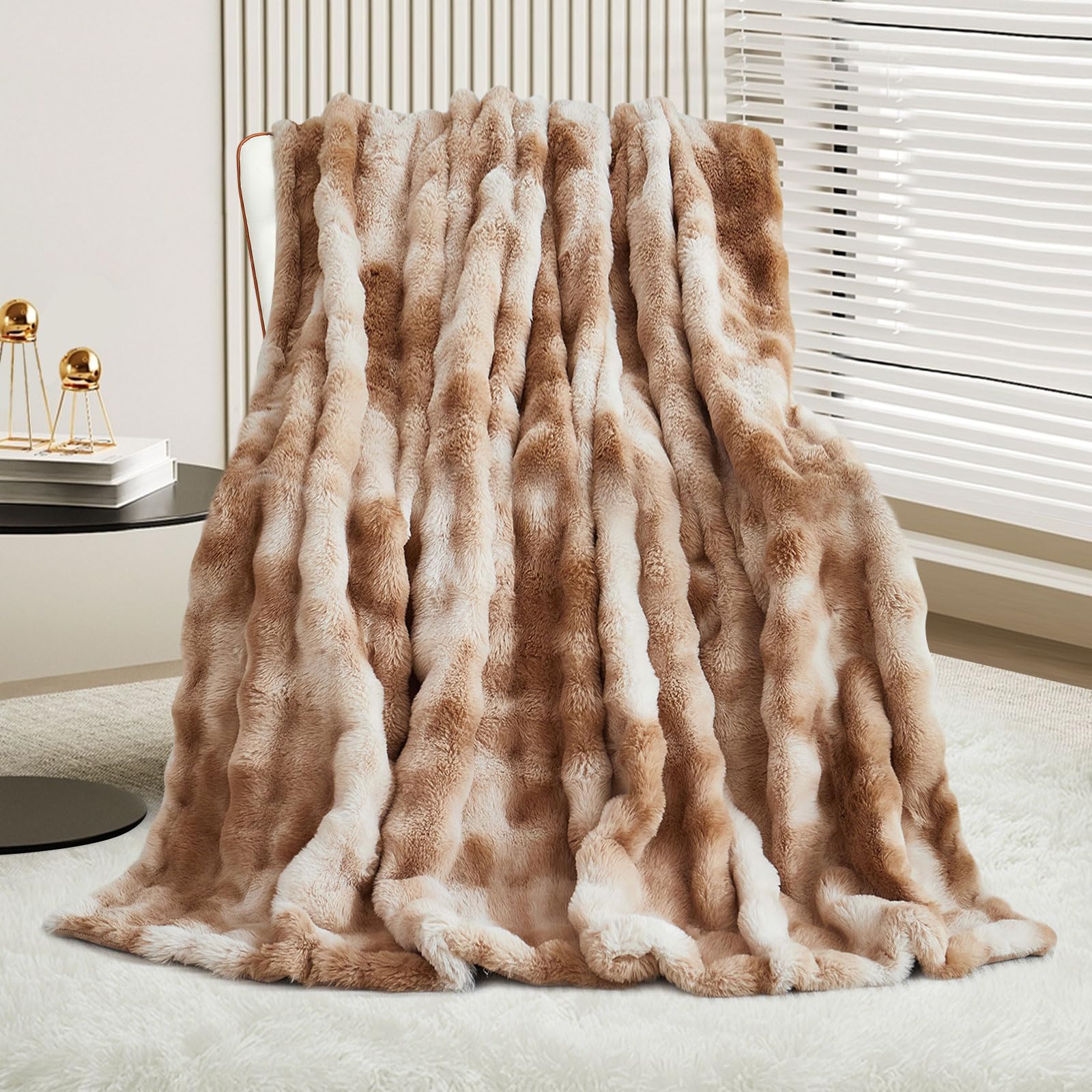 GKXLH Soft Fluffy Blanket - Fuzzy Throw Blanket for Couch, Plush Rabbit Faux Fur Blanket, Cute Cozy Blankets for Women, Thick Warm Bubble Blankets for Bed Sofa Bedroom Living Room - 39" x 63" Small — image 1