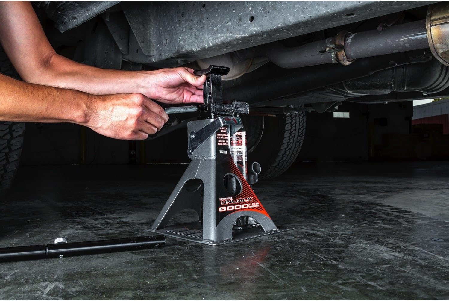 Powerbuilt 620471 Unijack - 6000 lb. Capacity: Automotive