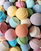 Bath Bubble and Beyond 30 Mini Marble Bath Bombs UK Vegan Thank You Gift view 3