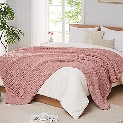 L'AGRATY Chunky Knit Blanket