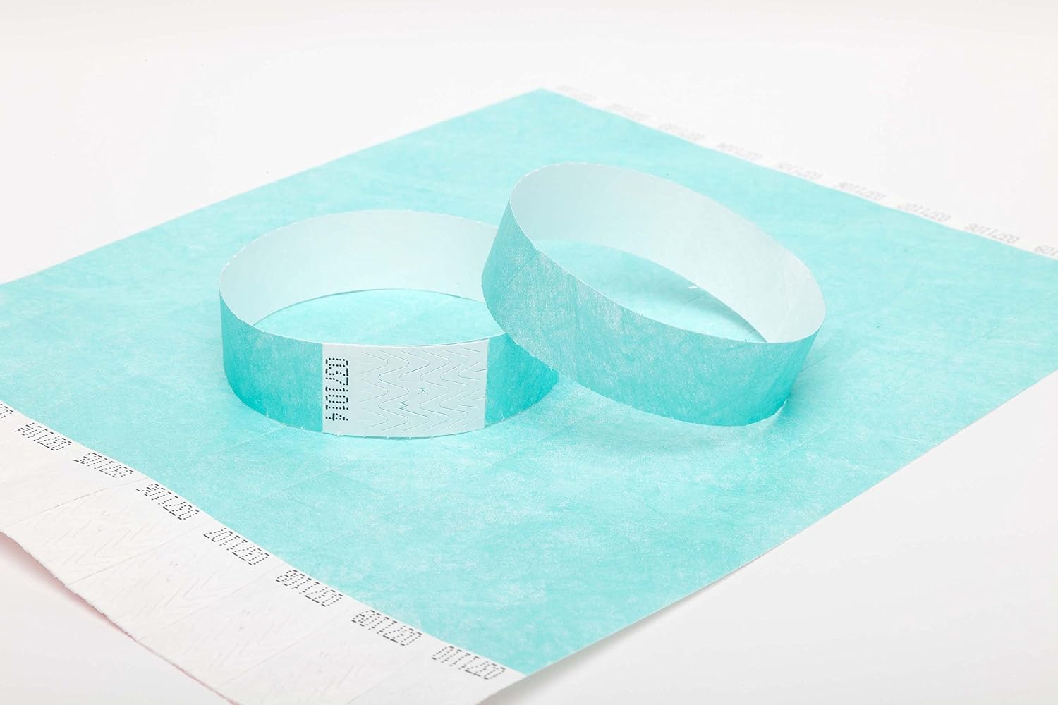 100 x Tyvek Wristbands Waterproof, Tear-Resistant Event Wristbands for parties events, festivals, crowd management - Image 3