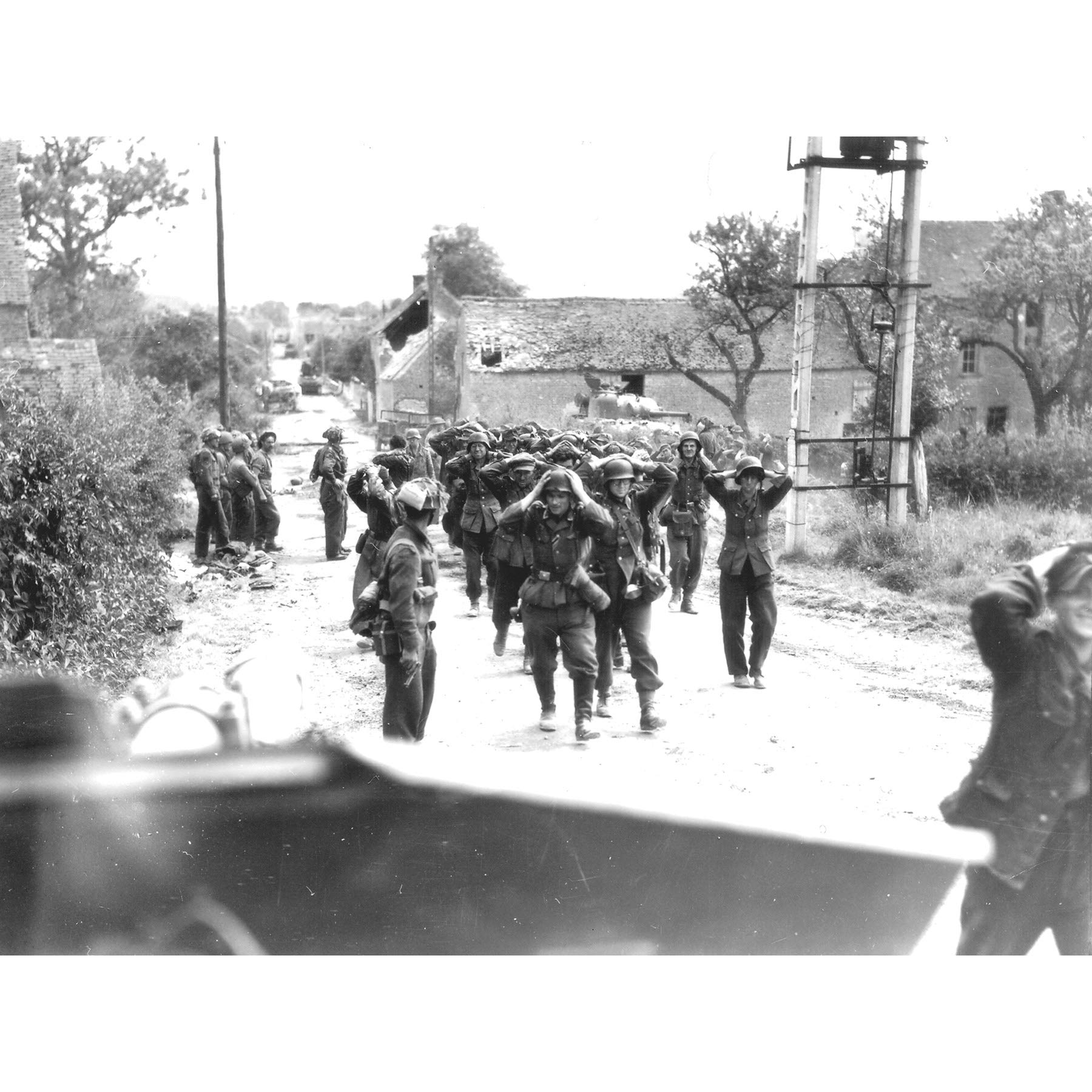 Grant War WWII Canada German Surrender Saint-Lambert Photo Premium Wall Art Canvas Print 18X24 Inch