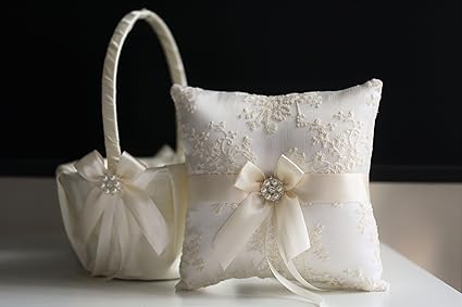 flower girl basket and ring pillow