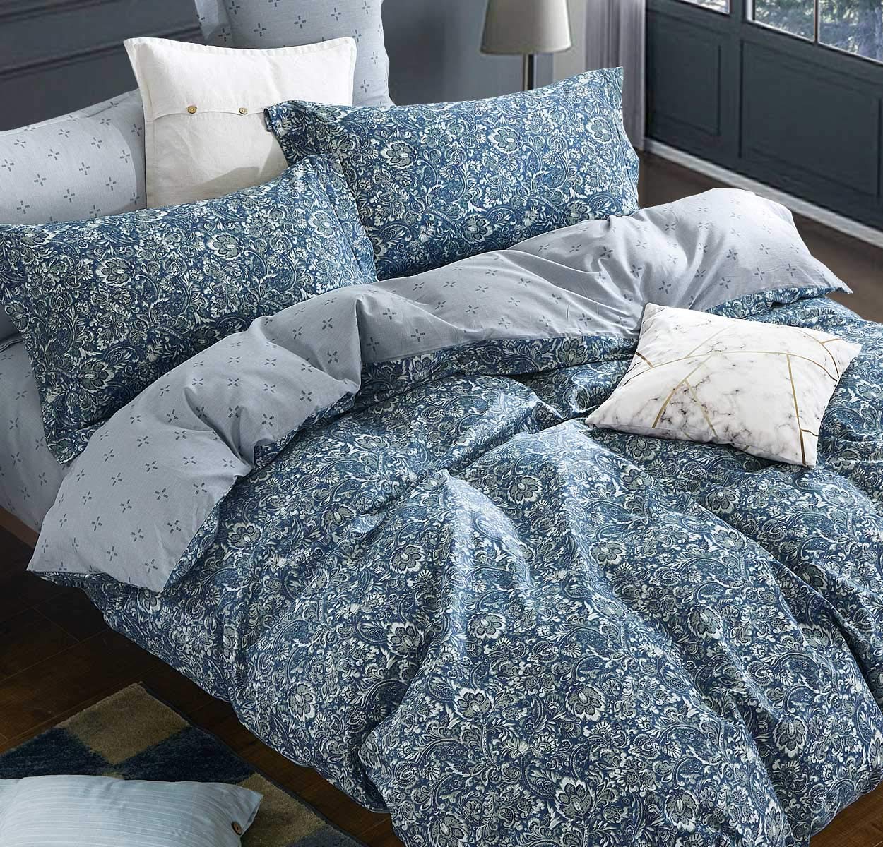 Photo 1 of SLEEPBELLA Queen Size Duvet Cover Set with Button Closure - Black and White Botanical Luxury Bedding for a Comfortable Sleeping
*PICTURE ONLY USED FOR REFERENCE/ PATTERN MAY VARY*
*SEE 2ND PICTURE FOR DETAILS*