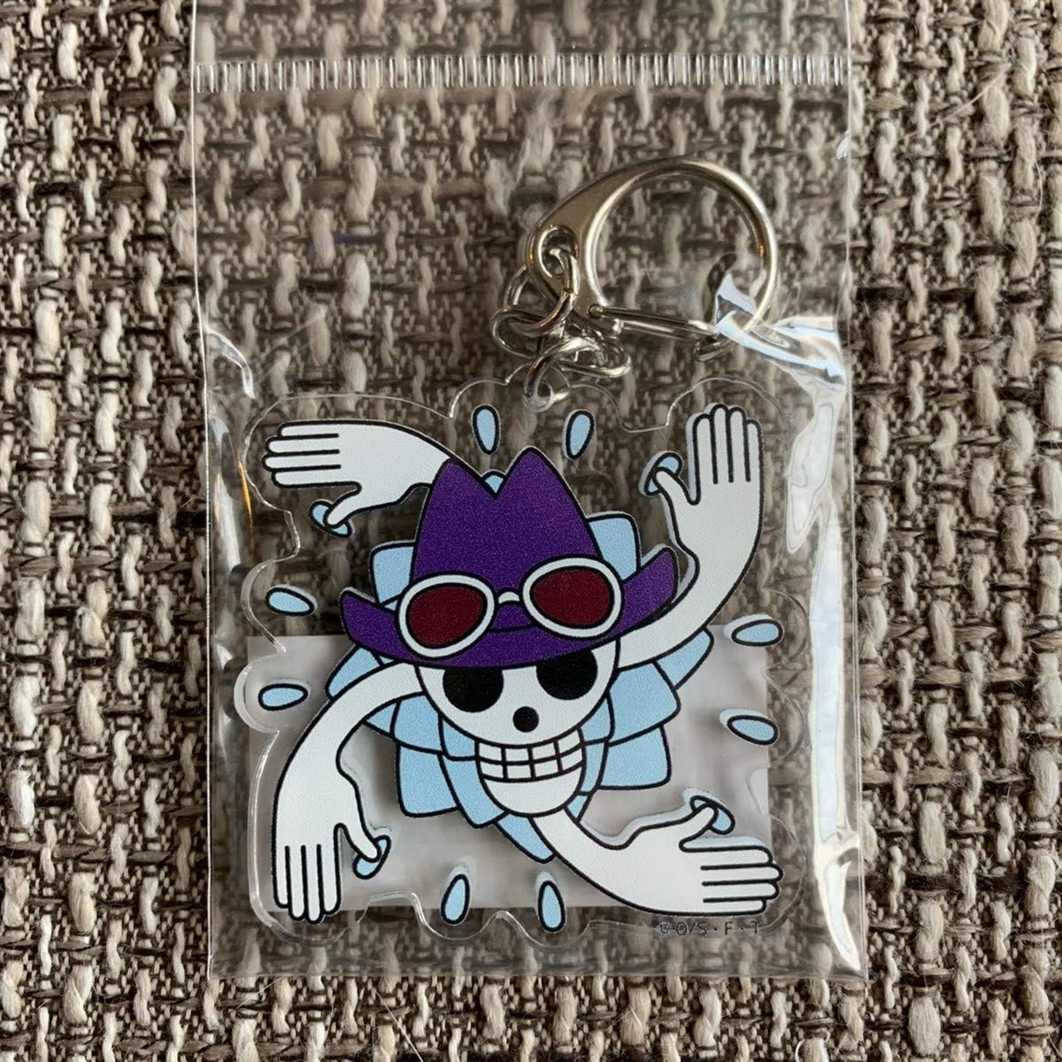 Amazon One Piece ワンピース 麦わらストア 東京ワンピースタワー 海賊旗 マーク Kh アクリルキーホルダー 新世界 ロビン One Pieceanime アニメ 萌えグッズ 通販