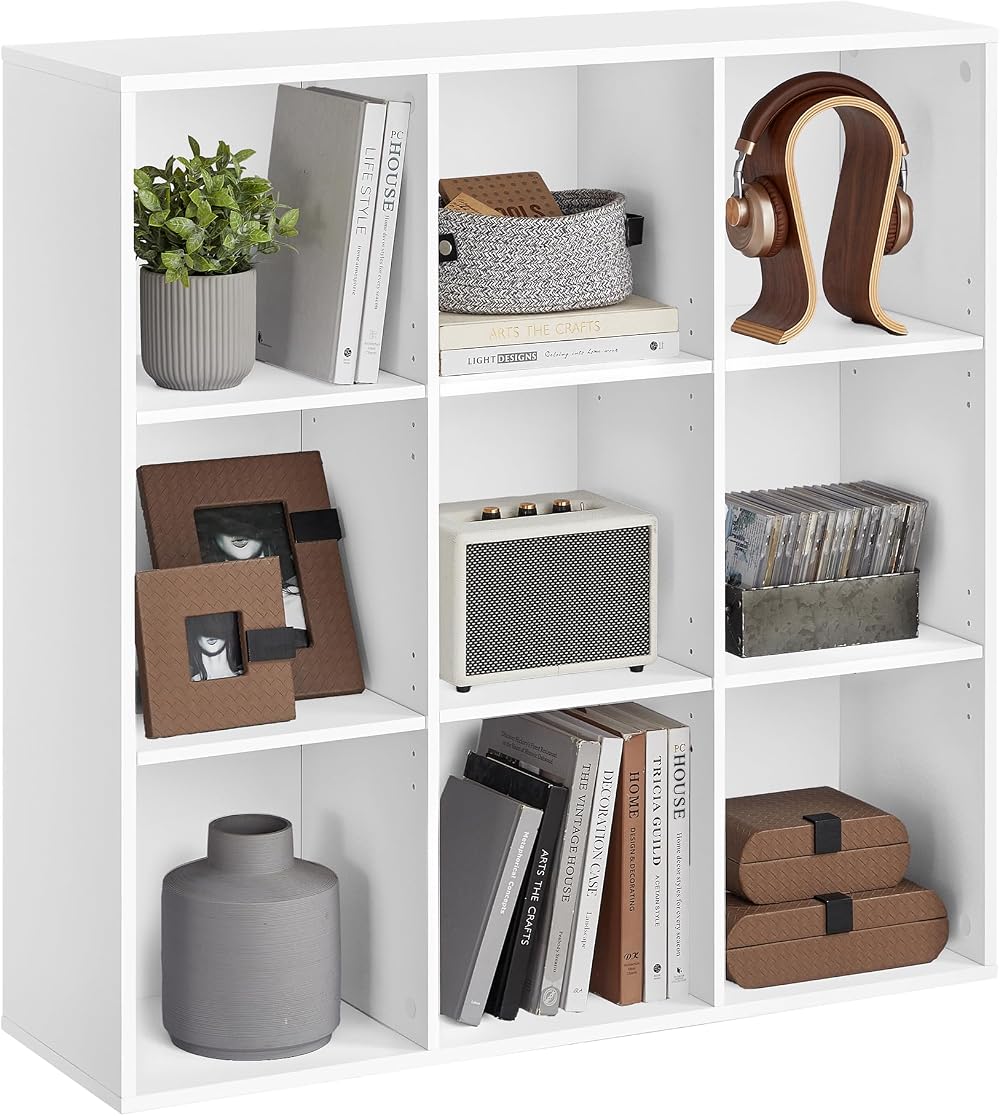 VASAGLE Bookcase 9-Compartment Cube Shelf Cloud White LBC177W01