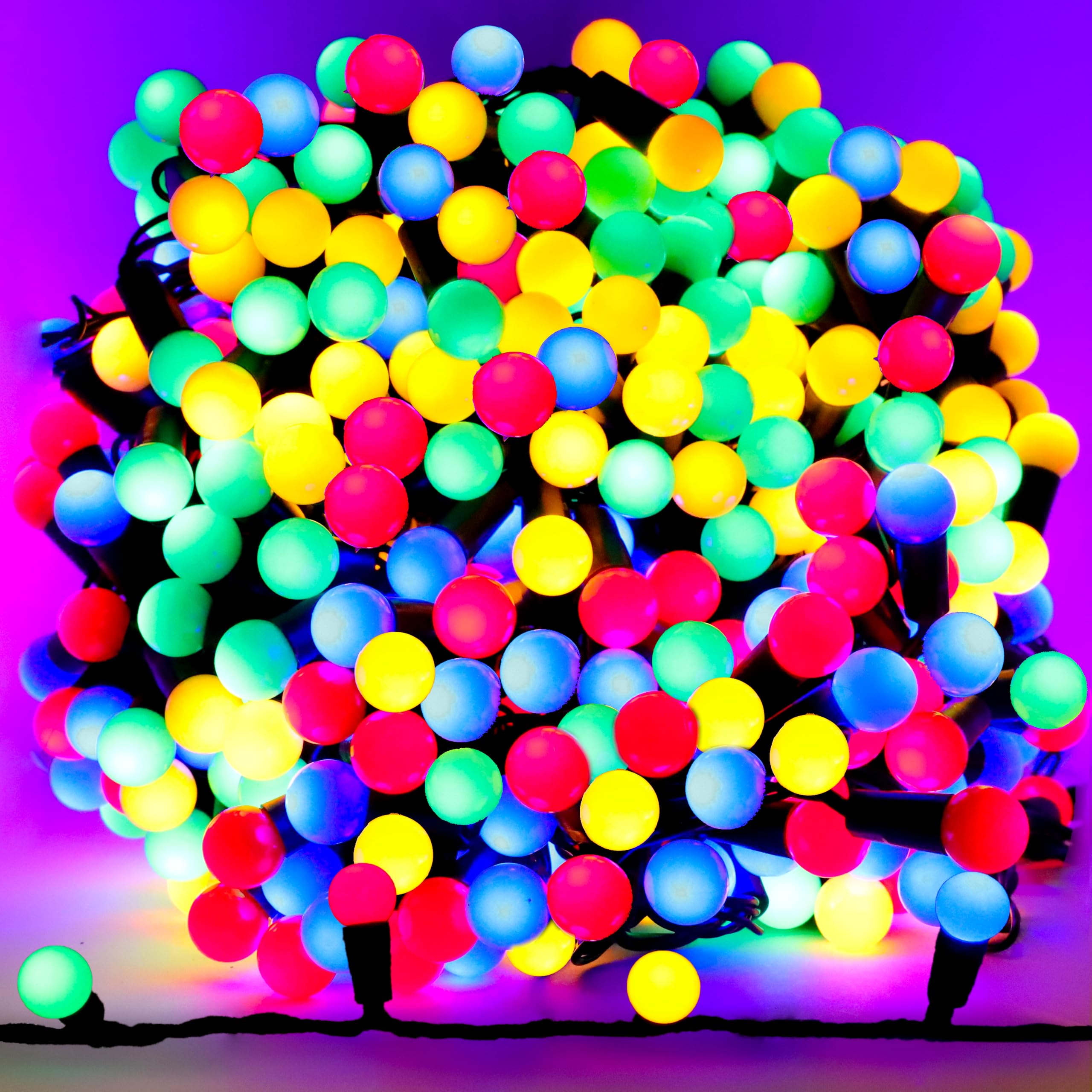 Christmas Concepts® 300 30m (98ft) Multicoloured LED Berry Lights with 8 Function Controller - Indoor/Outdoor - Energy Efficient A++ - Christmas Lights