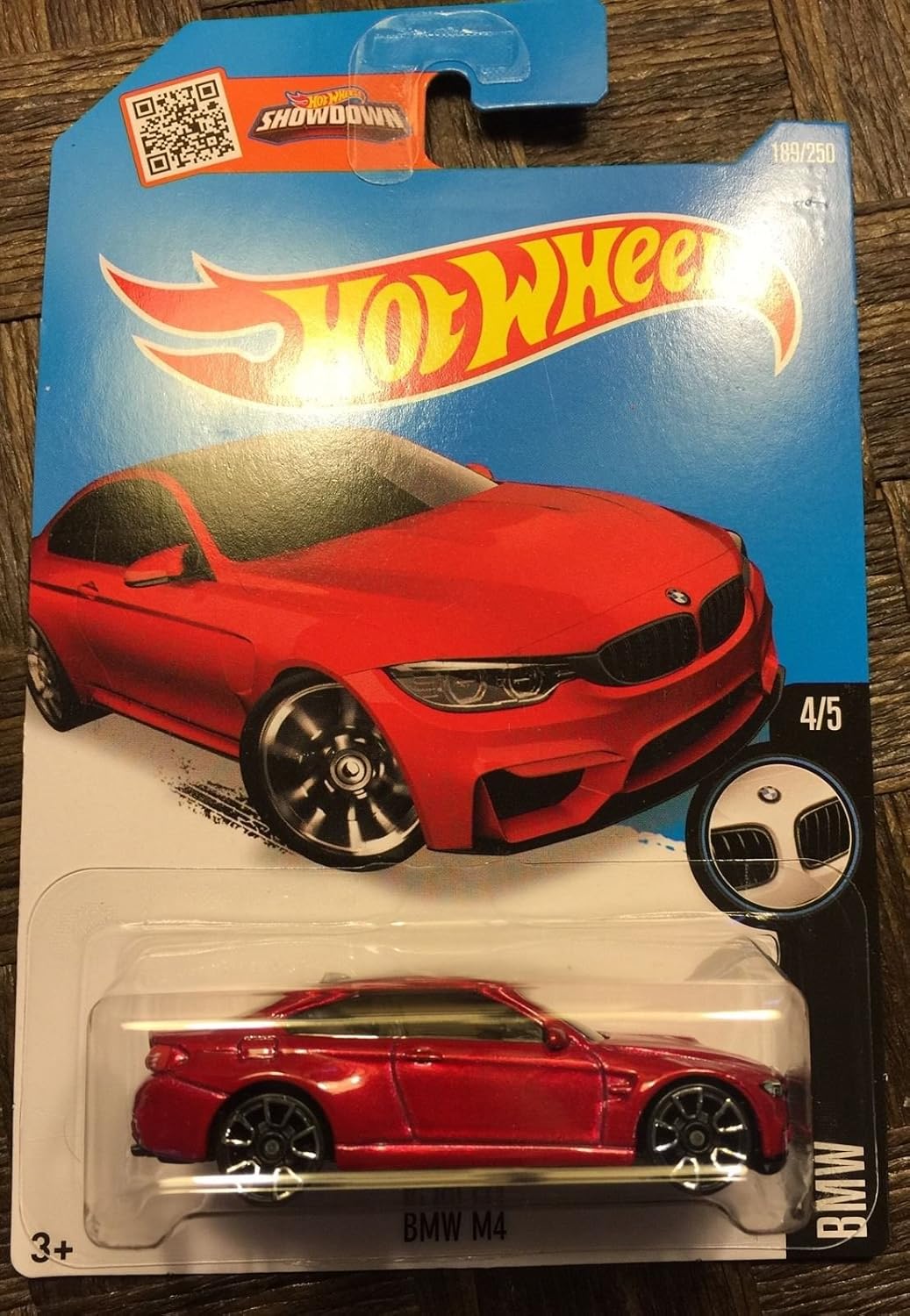 Hot Wheels, 2016 BMW, BMW M4 [Maroon] Die-Cast Vehicle #189/250: Amazon ...