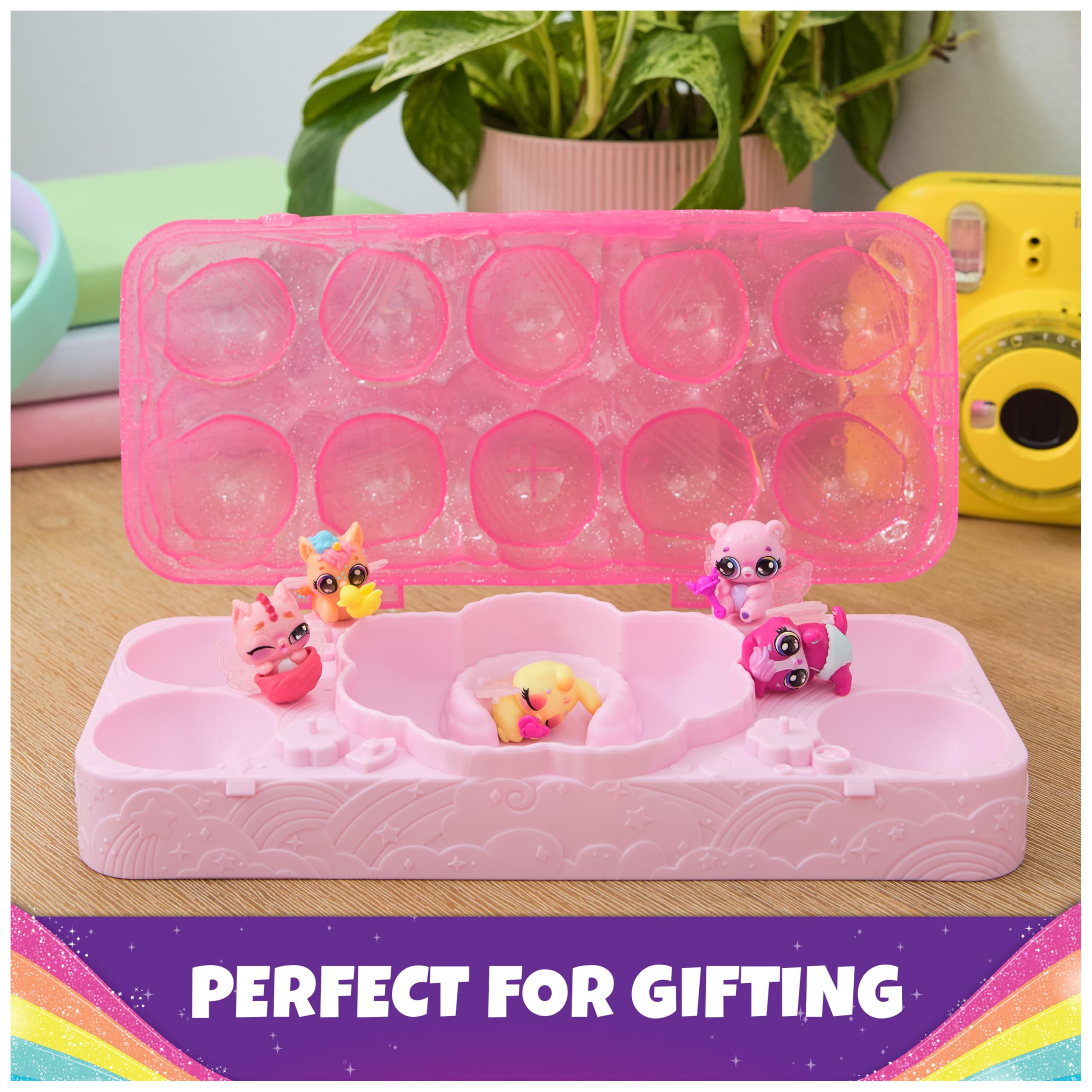 Hatchimals Alive, Rainbow Splash Egg Carton, 5 Mini Figures in Color Reveal Eggs & 10 Accessories, Gifts & Stocking Stuffers for Girls & Boys Ages 3 & up