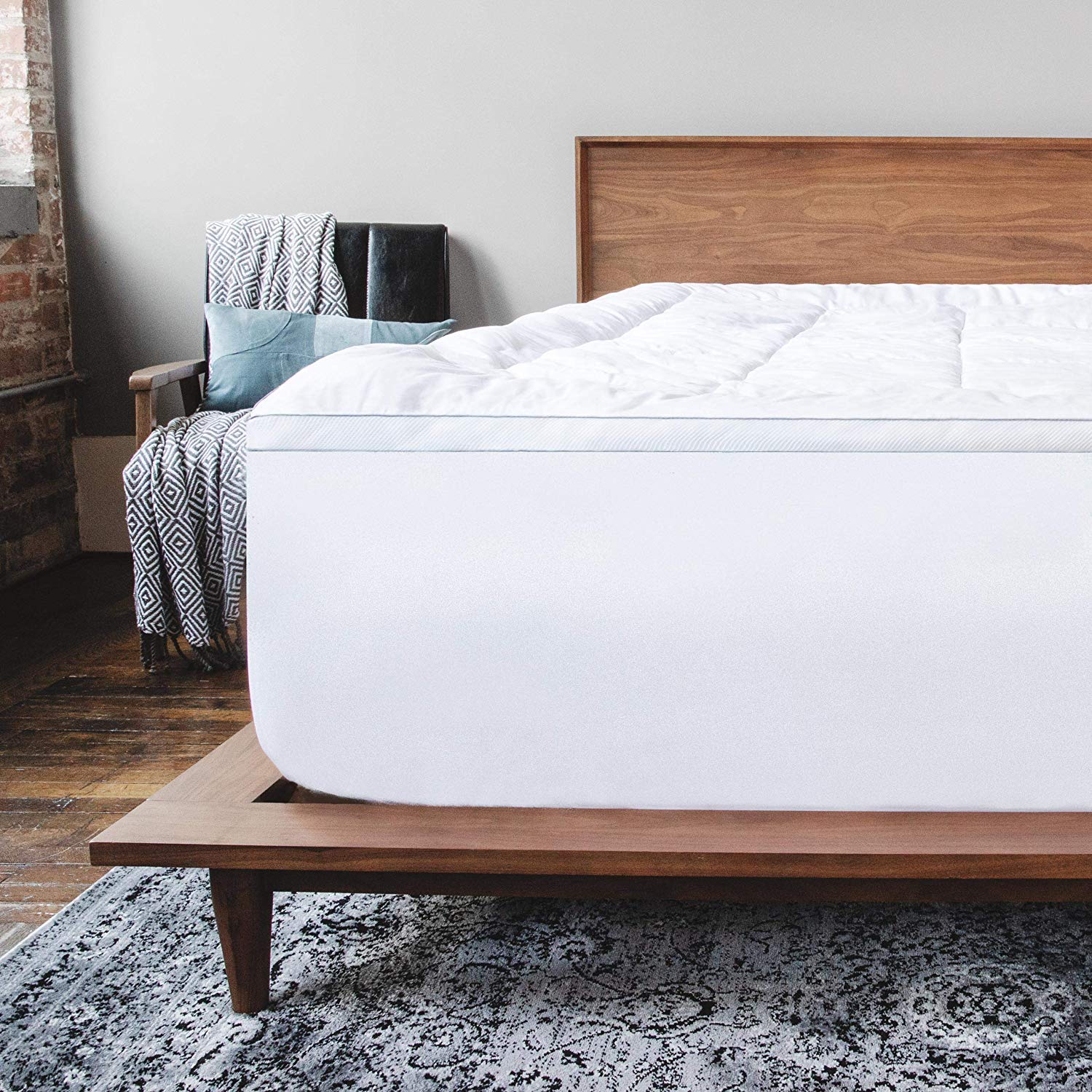 ViscoSoft 4 Inch Pillow Top Memory Foam Mattress Topper Queen Serene