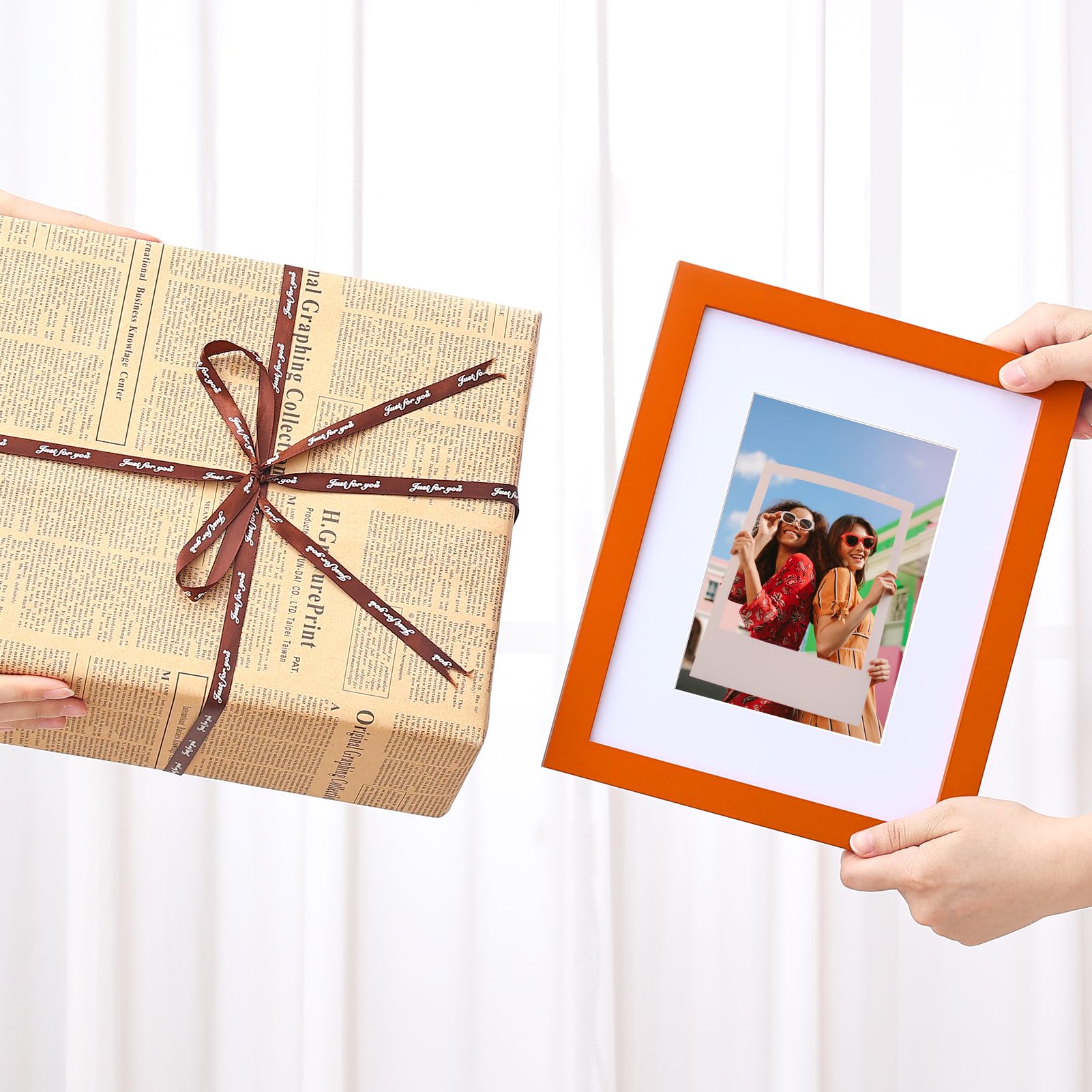 Vittanly 8x10 Picture Frame, Display Pictures 5x7