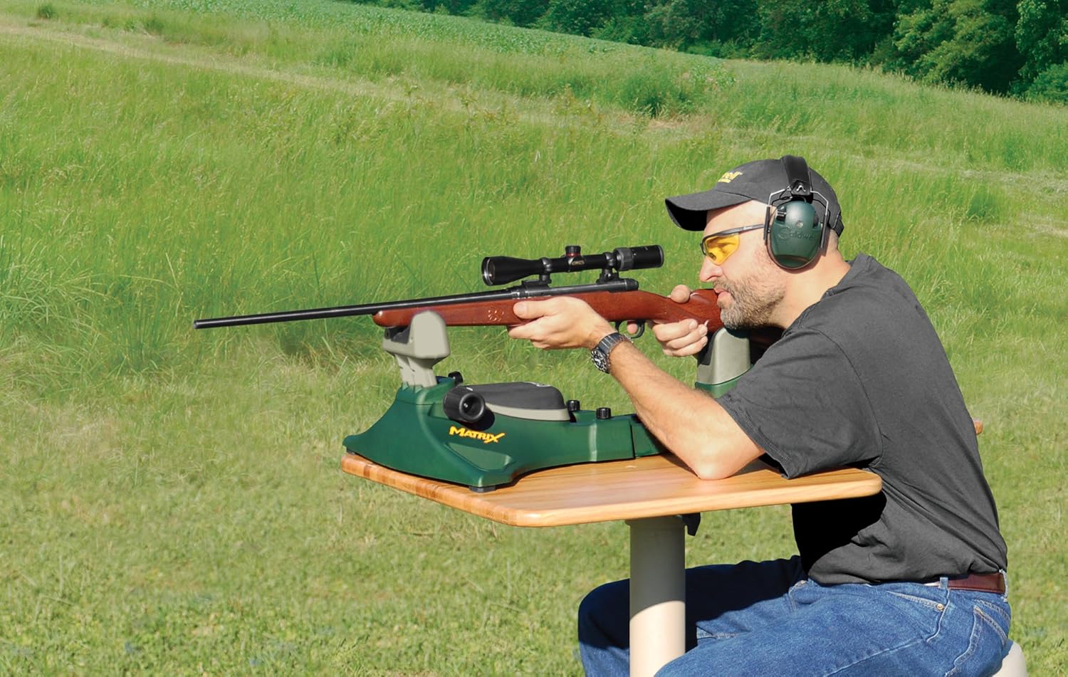 Caldwell Matrix Adjustable Ambidextrous Rifle Pistol Handgun Shooting Rest for Outdoor Range - 101600, 21.75" to 26.25" : Hunting And Shooting Equipment : Sports & Outdoors