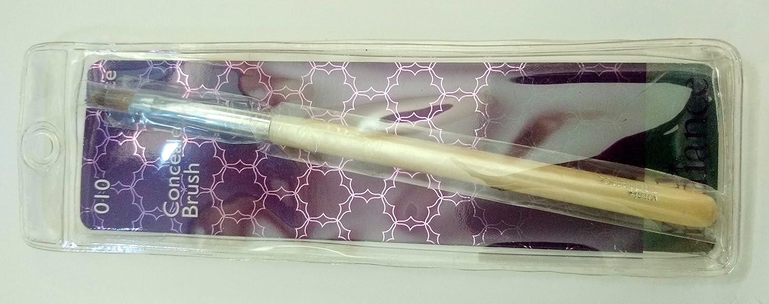 revlon concealer brush