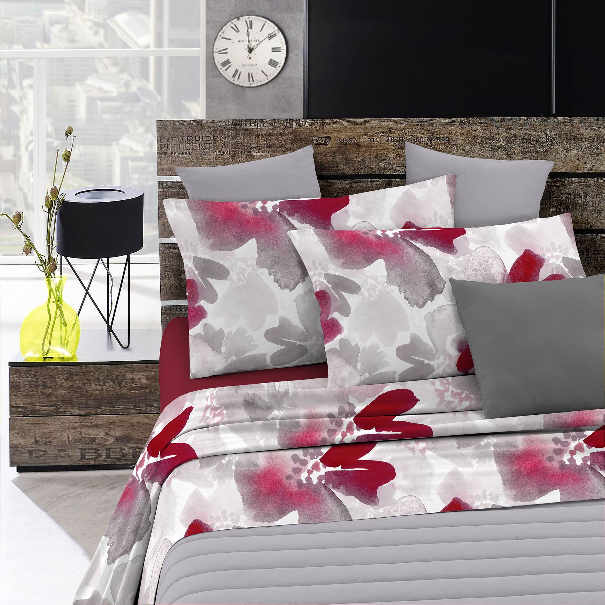 Fashion Bed Sheet Set, Made in Italy, Soft Microfibre Bed Set, Fitted Sheet, Top Sheet 240 x 270 cm and Pillowcase with Inner Flap, Double, Passion